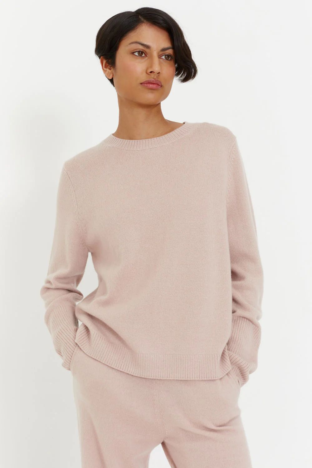 Powder-Pink Cashmere Boxy Sweater | Chinti and Parker