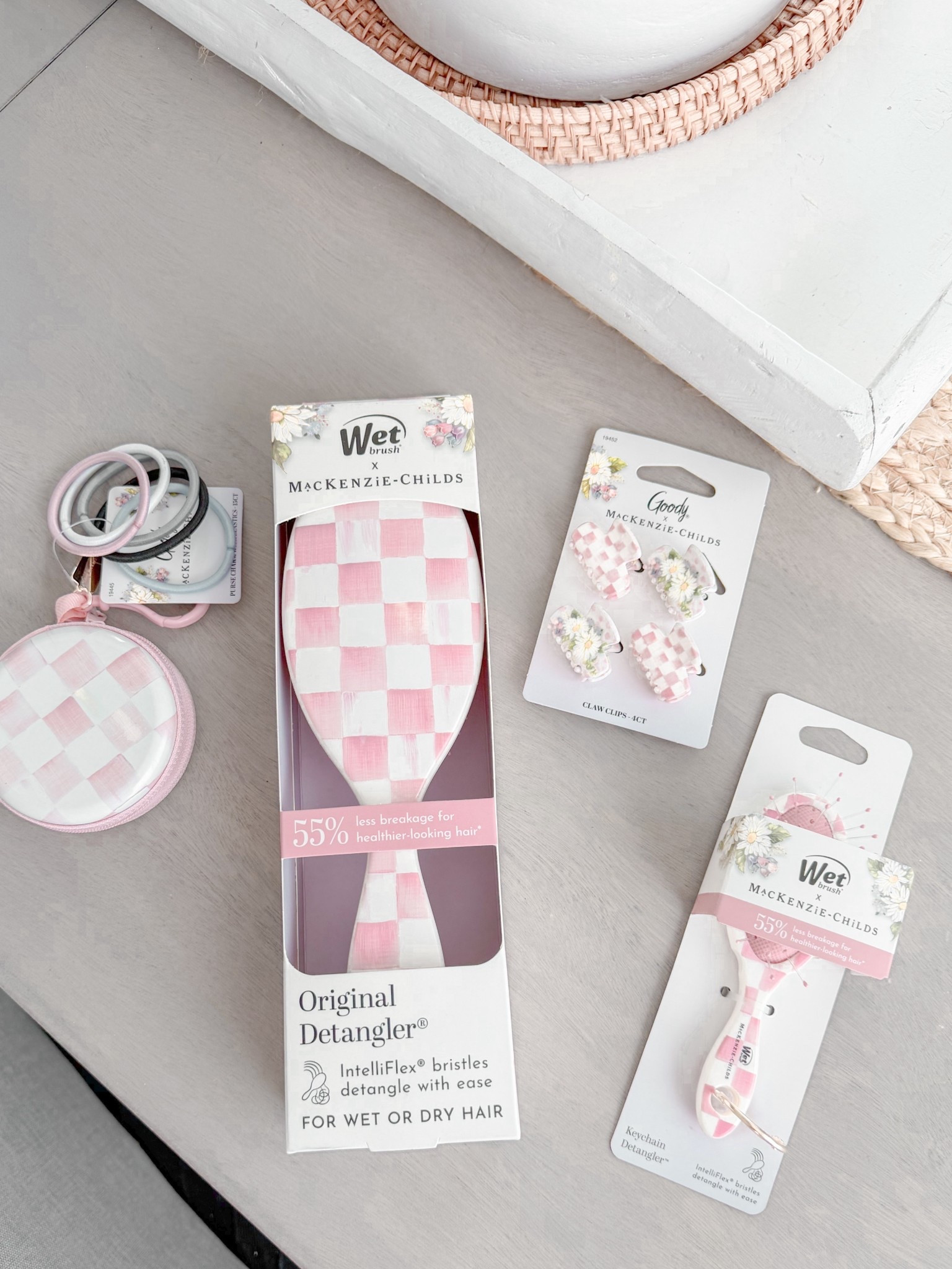 ALERT 🚨 RESTOCK ON THESE @mackenziechilds x @goody x @wetbrush x @Target  restock ! Grab before they’re gone again! 💜🤍