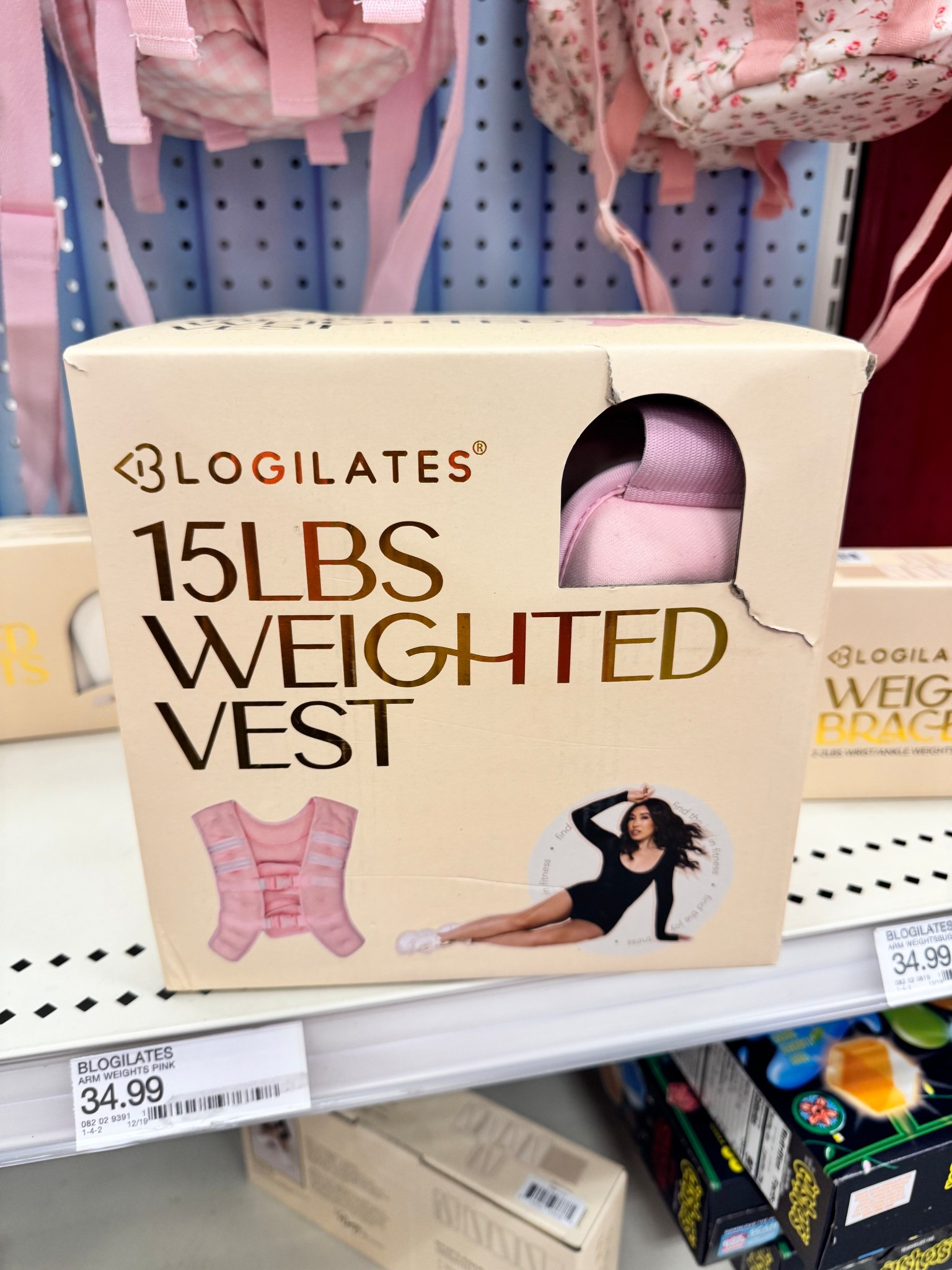Omg a light pink weighted vest?! How cuuuute! 

#LTKmomlife #LTKfitnessgoals