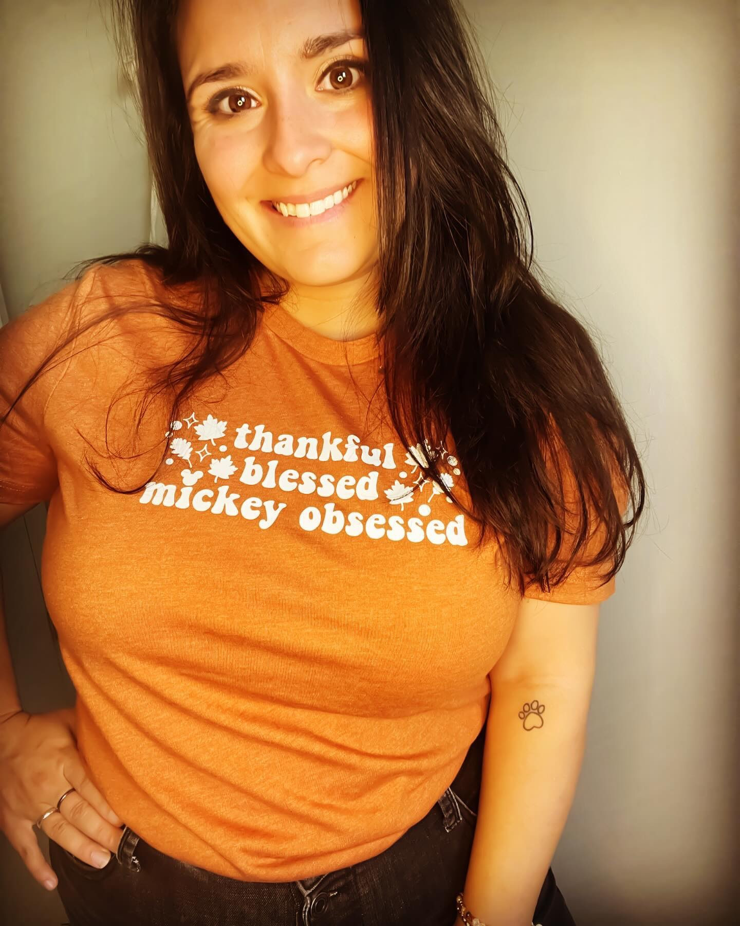 I mean IYKYK 🧡🍁🦃
Tee and bracelets: @new.favorite.day 
Earrings: @baublebar 


#LTKPlusSize #LTKTravel #LTKMidsize