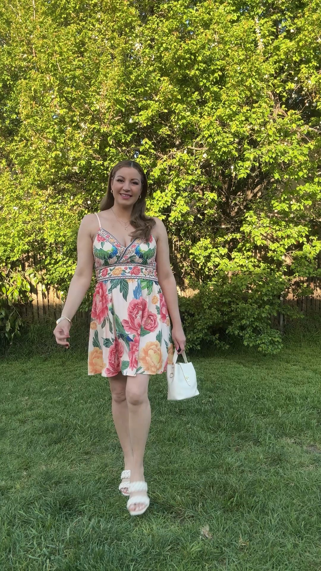 OYOANGLE Women's Floral V-neck Short Dress, Ruffled Back, Flared, Bohemian, Hawaiian Outfits.
Size:L

#LTKSaleAlert #LTKdayinmylife #LTKSeasonal