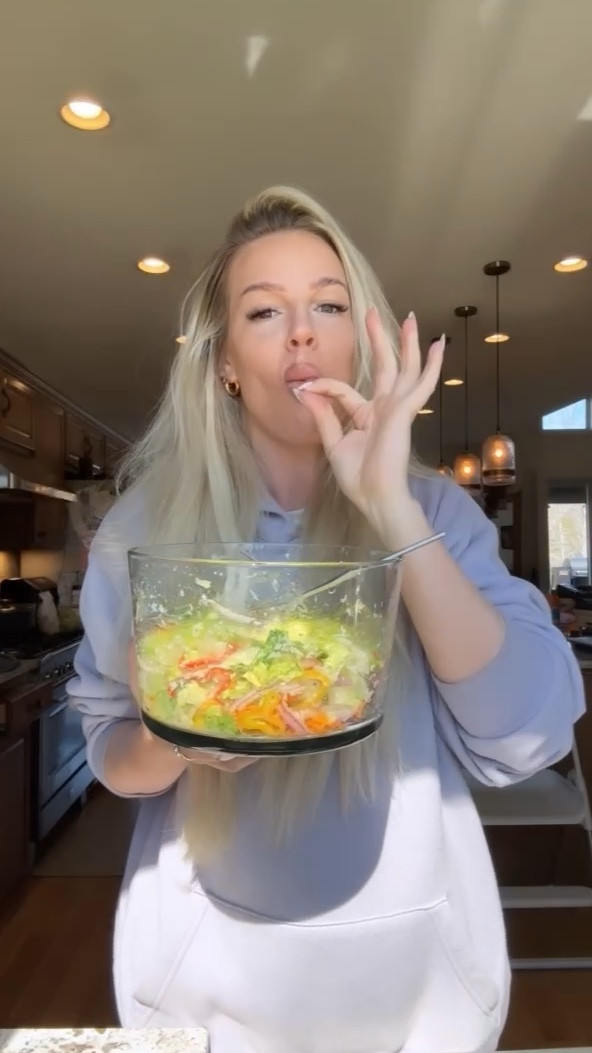 Summer salad 

Ingredients:
1 head of chopped romaine lettuce 
1/2 cup thinly sliced red onion 
1/2 cup thinly sliced mixed sweet peppers 
1/2 cup or more of freshly grated Parmesan 

Dressing:
1/2 cup Ken’s simply Greek vinaigrette 
1 tbsp Dijon mustard 
3 tsp honey
1 tbsp red wine vinegar 
1 tbsp white wine vinegar 

Combine all ingredients, add as much dressing and grated Parmesan as desired and enjoy 🤤

#LTKVideo #LTKfindsunder50 #LTKfamily