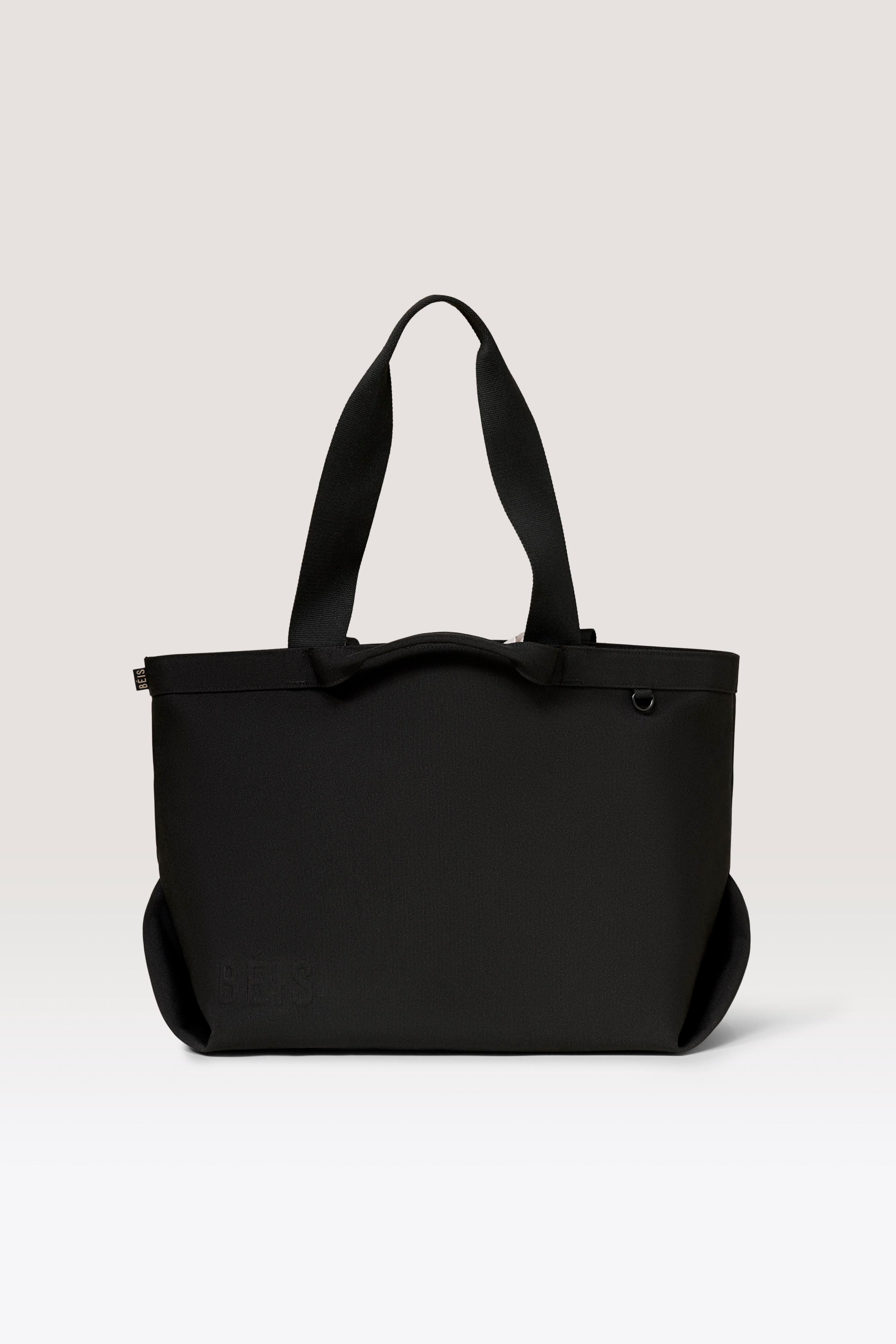 The Travel Tote in Black | BEIS
