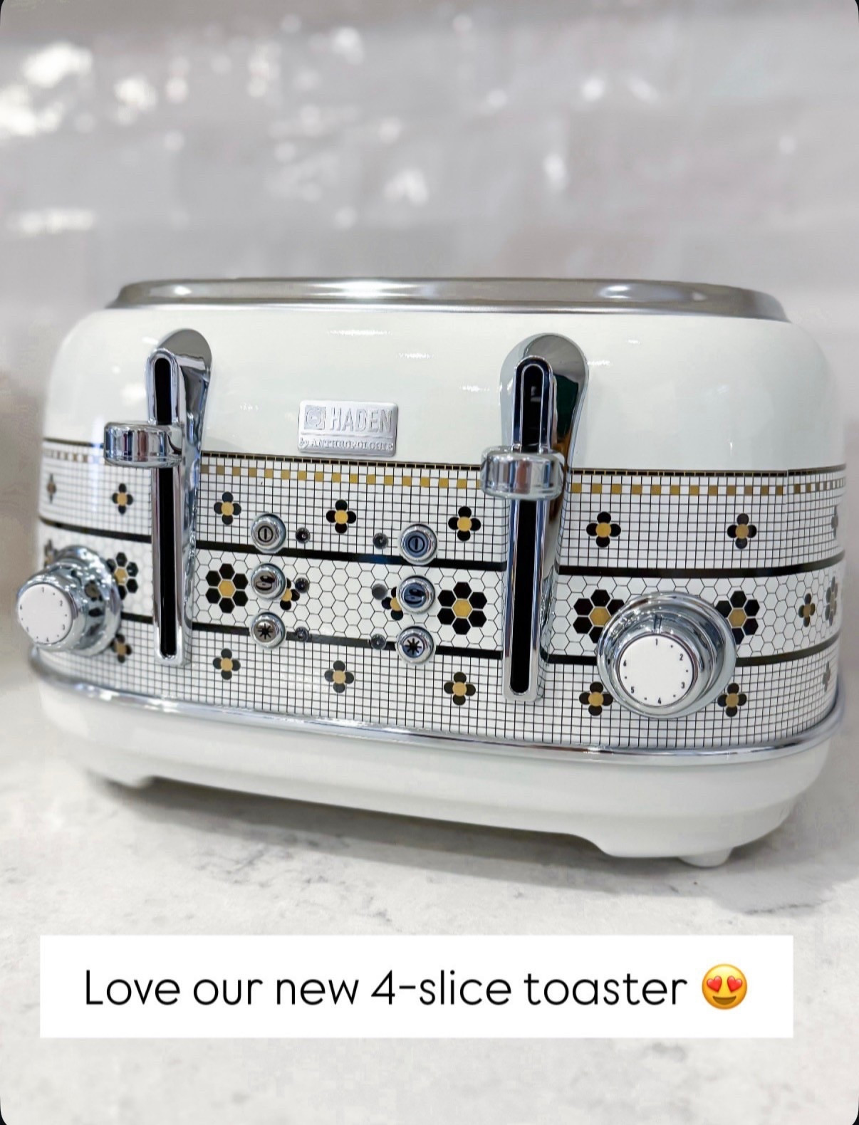 Anthropologie bistro 4-slice toaster. I absolutely love this collection! Home finds. Kitchen finds. Kitchen favorites.


#LTKSeasonal #LTKmorningroutine #LTKHome