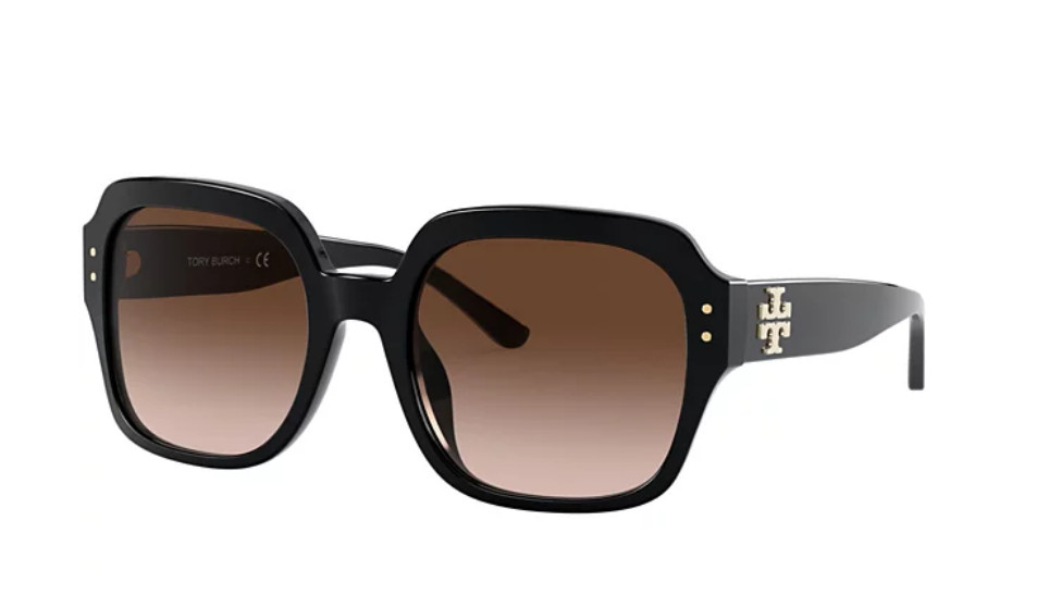 My ultimate ‘don’t bother me, I’m fabulous’ shades 🕶️ Serving instant drama for the LOW. Grab yours before they sell out! 

 #LTKGiftGuide #LTKootd #LTKSaleAlert