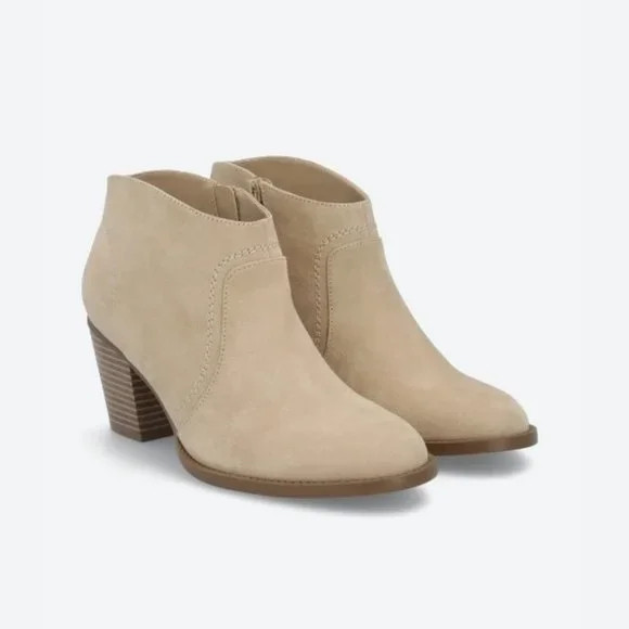 Imogen Ankle Bootie | Poshmark