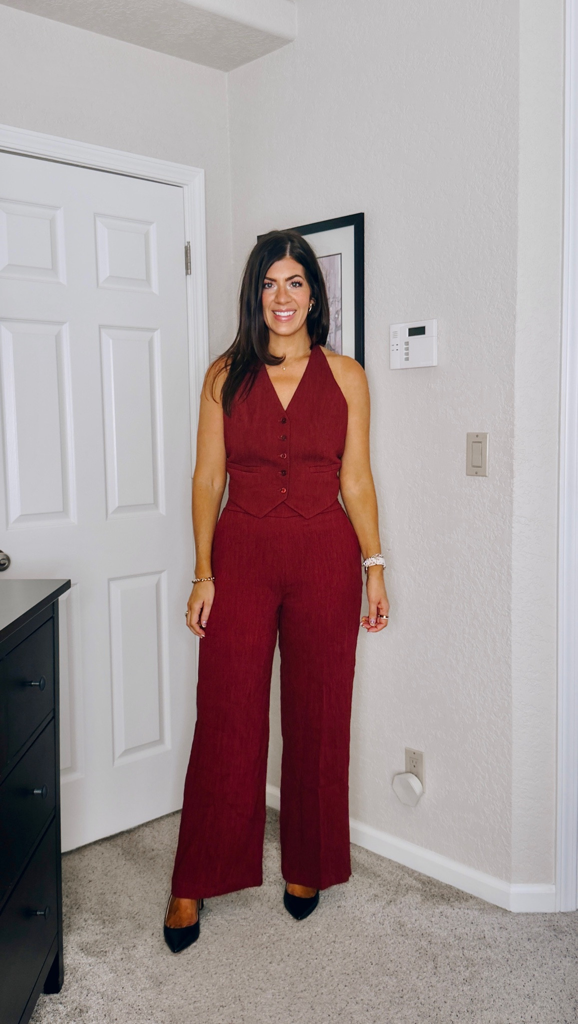 This runs big
In a medium top and small bottom (need a long)

#LTKSaleAlert #LTKMidsize #LTKWorkwear