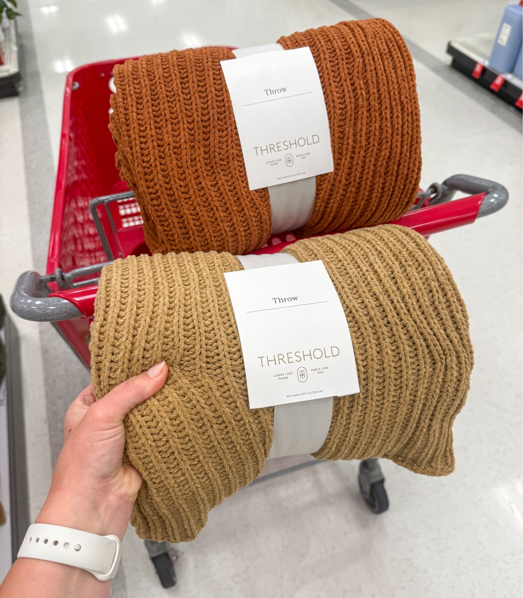 New @Target throw blankets

#LTKdayinmylife #LTKHome #LTKSeasonal