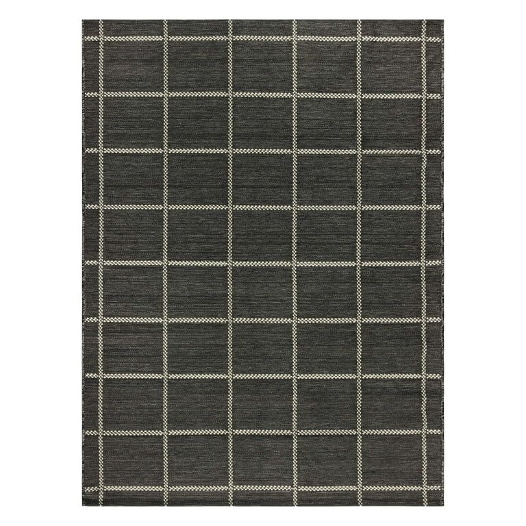 Mainstays Charcoal Checkered Woven 5’ x 7’ Outdoor Rug - Polypropylene/Polyester - Black & Wh... | Walmart (US)