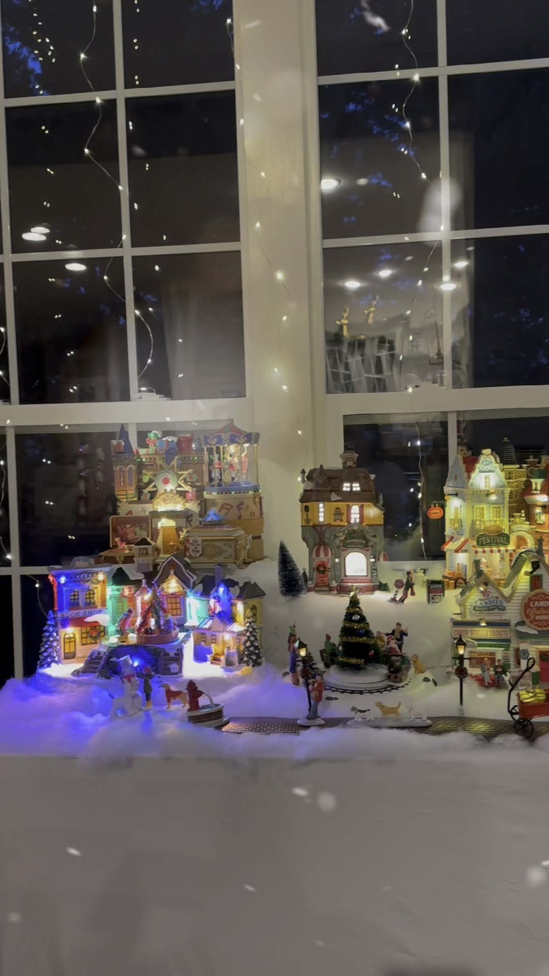 Christmas villages are pure magic! ✨

#LTKHoliday #LTKhome #LTKSeasonal