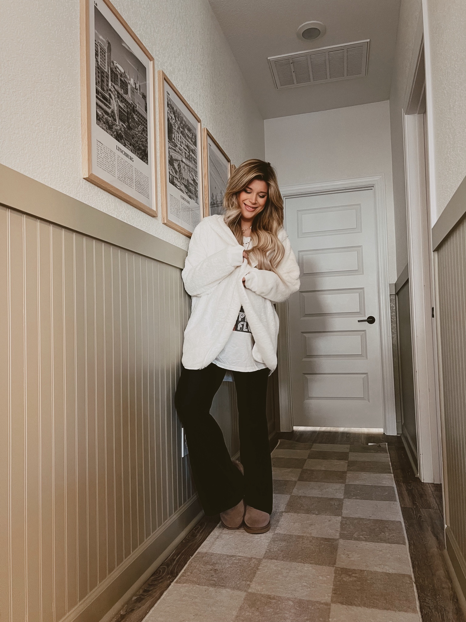 The colder it gets the more I’ll refuse to take off this cozy sweater and soft yoga pants 😂 @walmartfashion #walmartpartner #walmartfashion

#LTKHoliday #LTKSeasonal #LTKGiftGuide