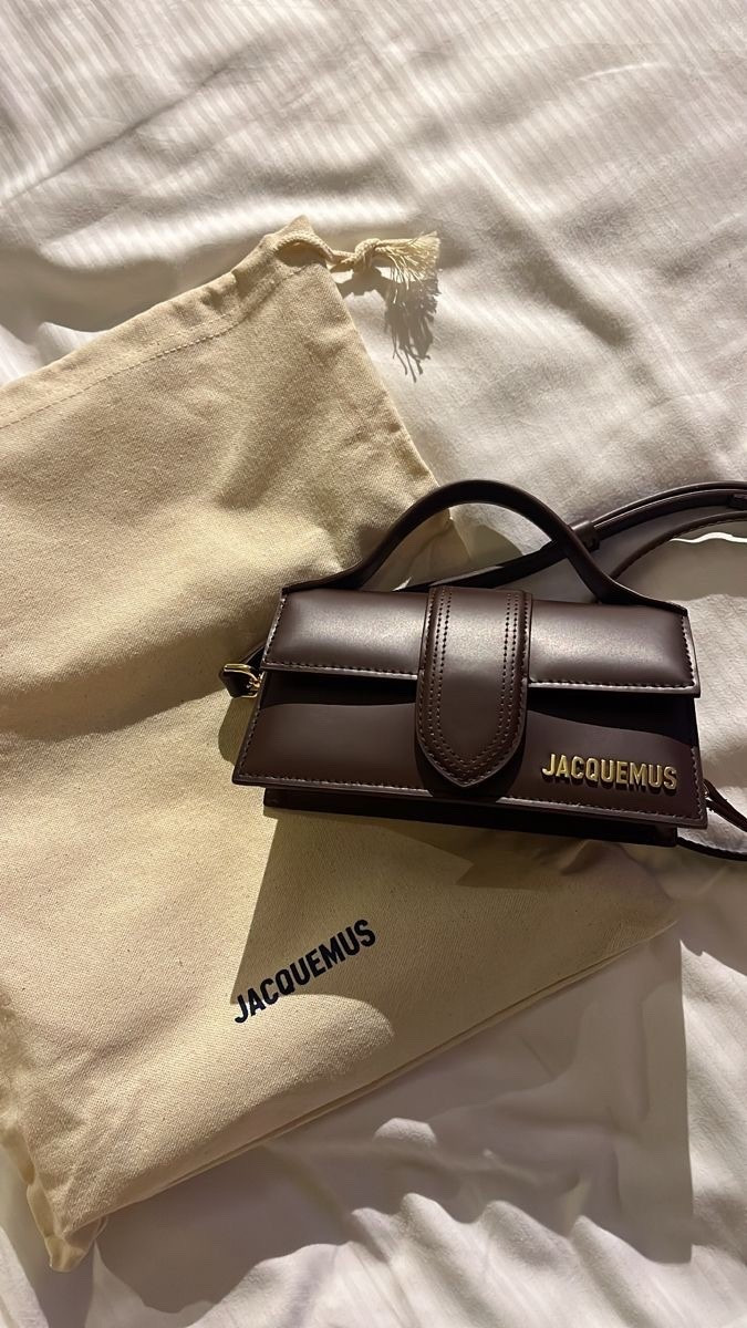 Jacquemus Bag mini from Dhgate 

#LTKbag #LTKfestive #LTKdatenight