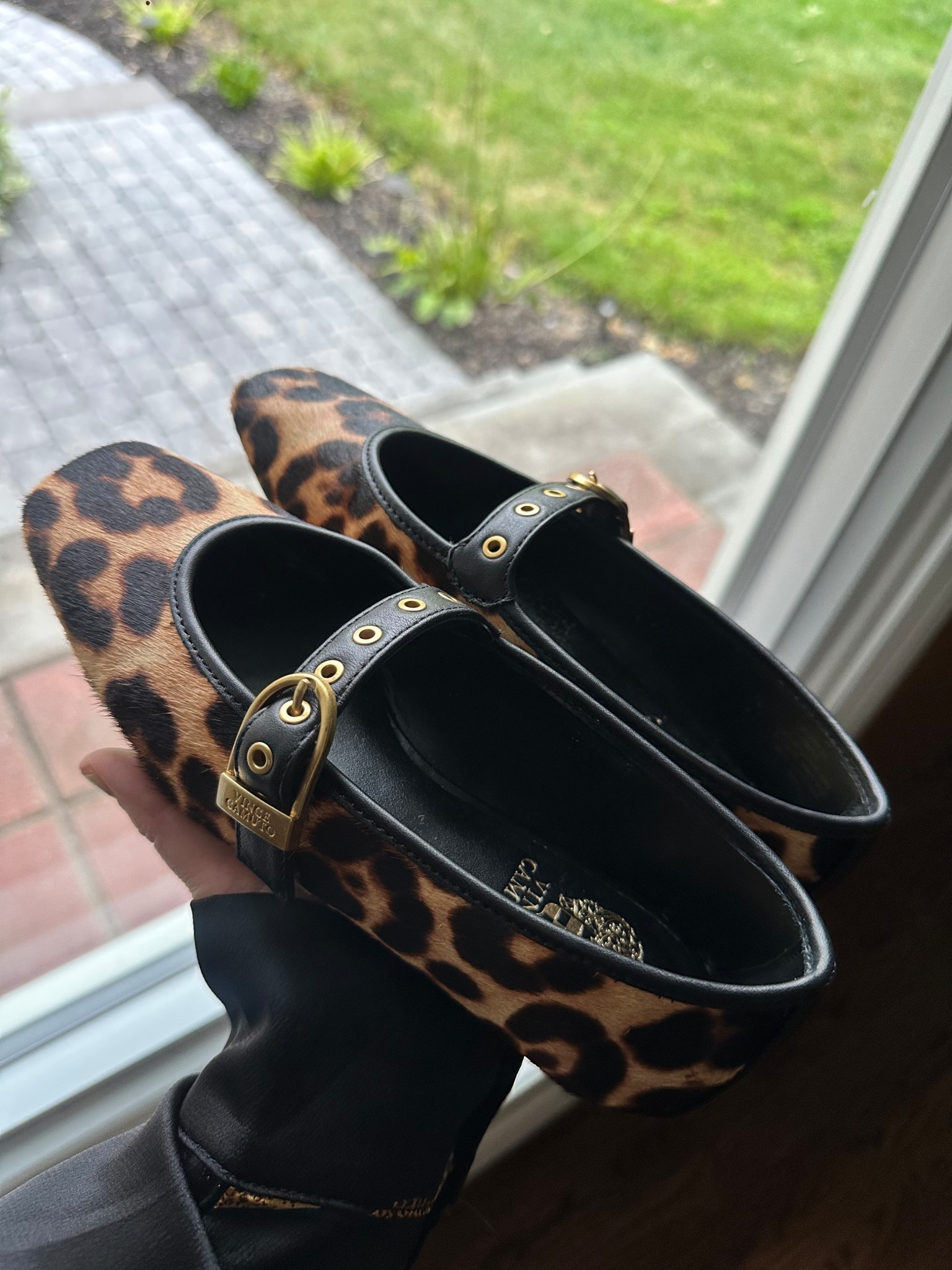The perfect leopard/cheetah flats 

#LTKWorkwear #LTKStyleTip #LTKShoeCrush