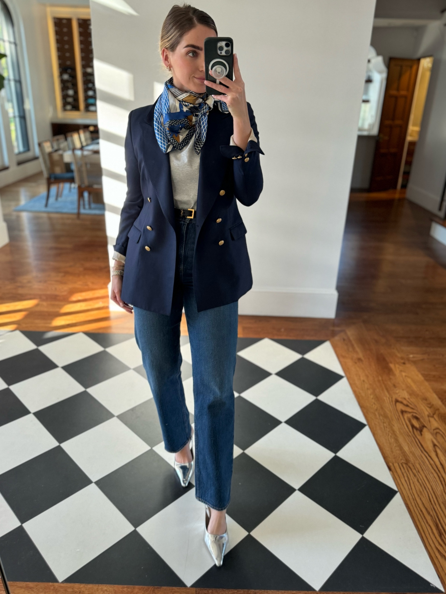 Highest quality T, affordable straight leg denim and chic kitten heels 🫶🏻

#LTKworkwear #LTKstyletip #LTKshoecrush