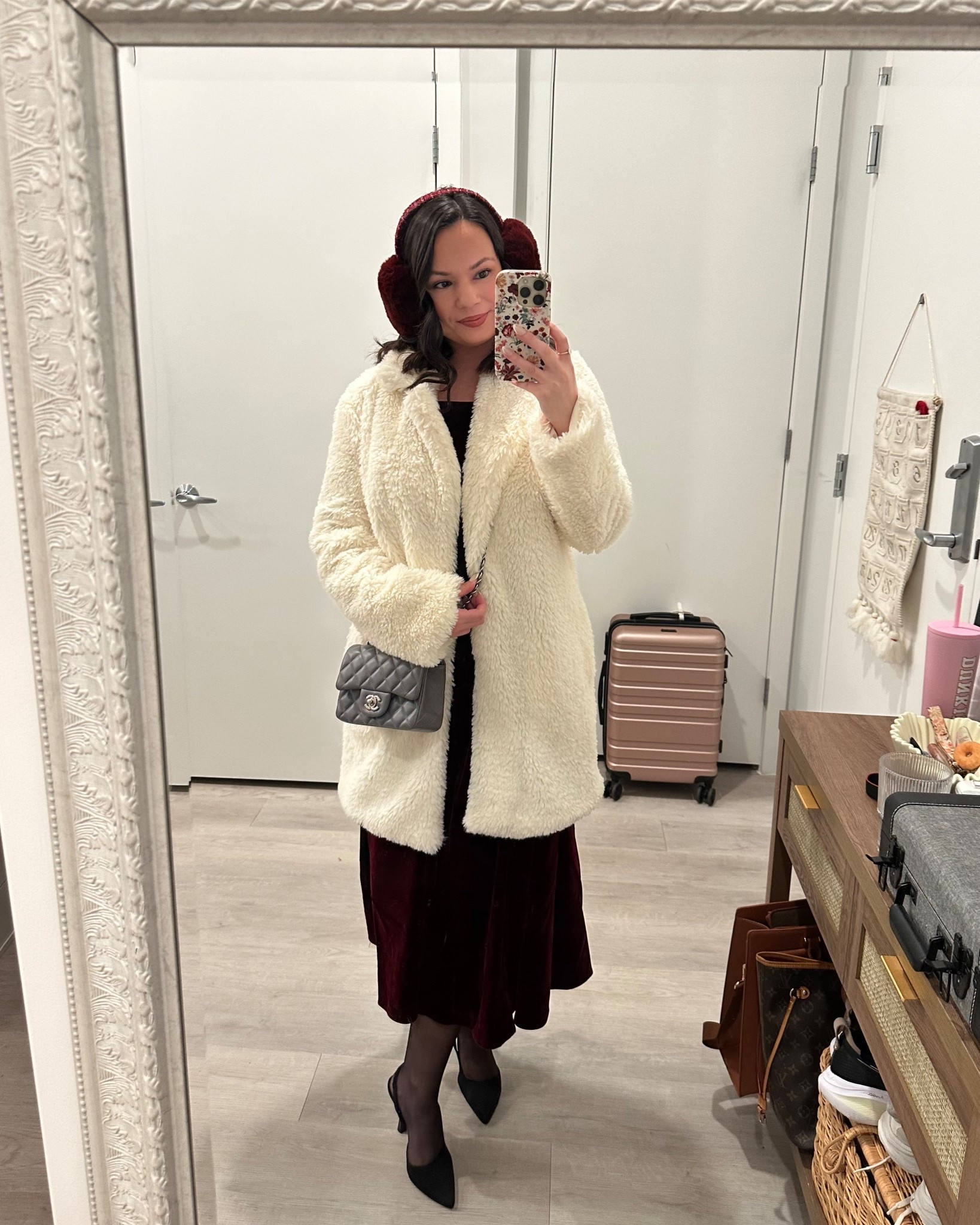 probably my favorite holiday outfit of all time ♥️✨🎄

still can’t believe these ear muffs are only $10!

#LTKootd #LTKHoliday #LTKSeasonal