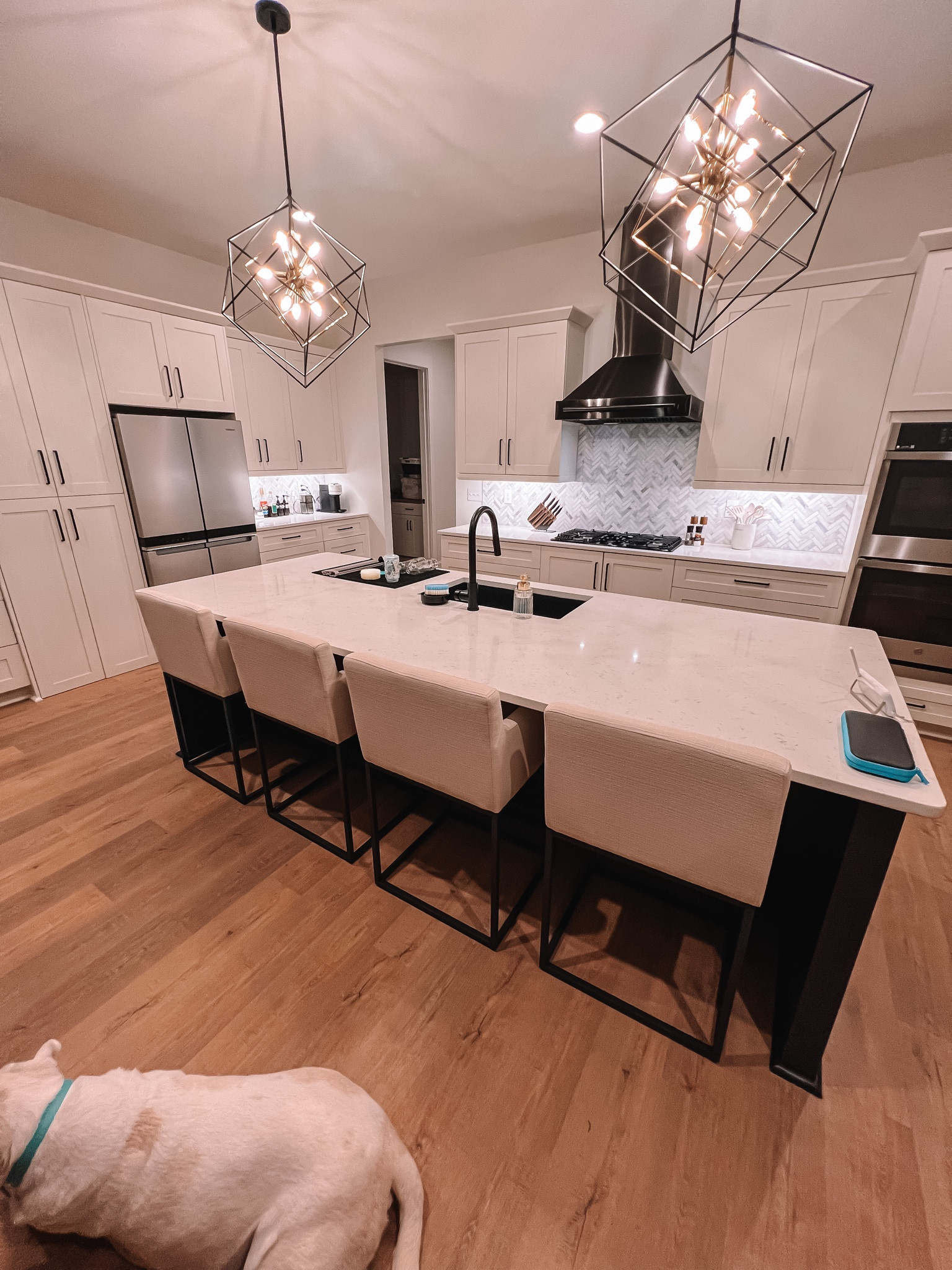 Linking up everything I can in our new kitchen! 

Kitchen, barstools, new house, home decor, amazon

#LTKFind #LTKstyletip #LTKhome