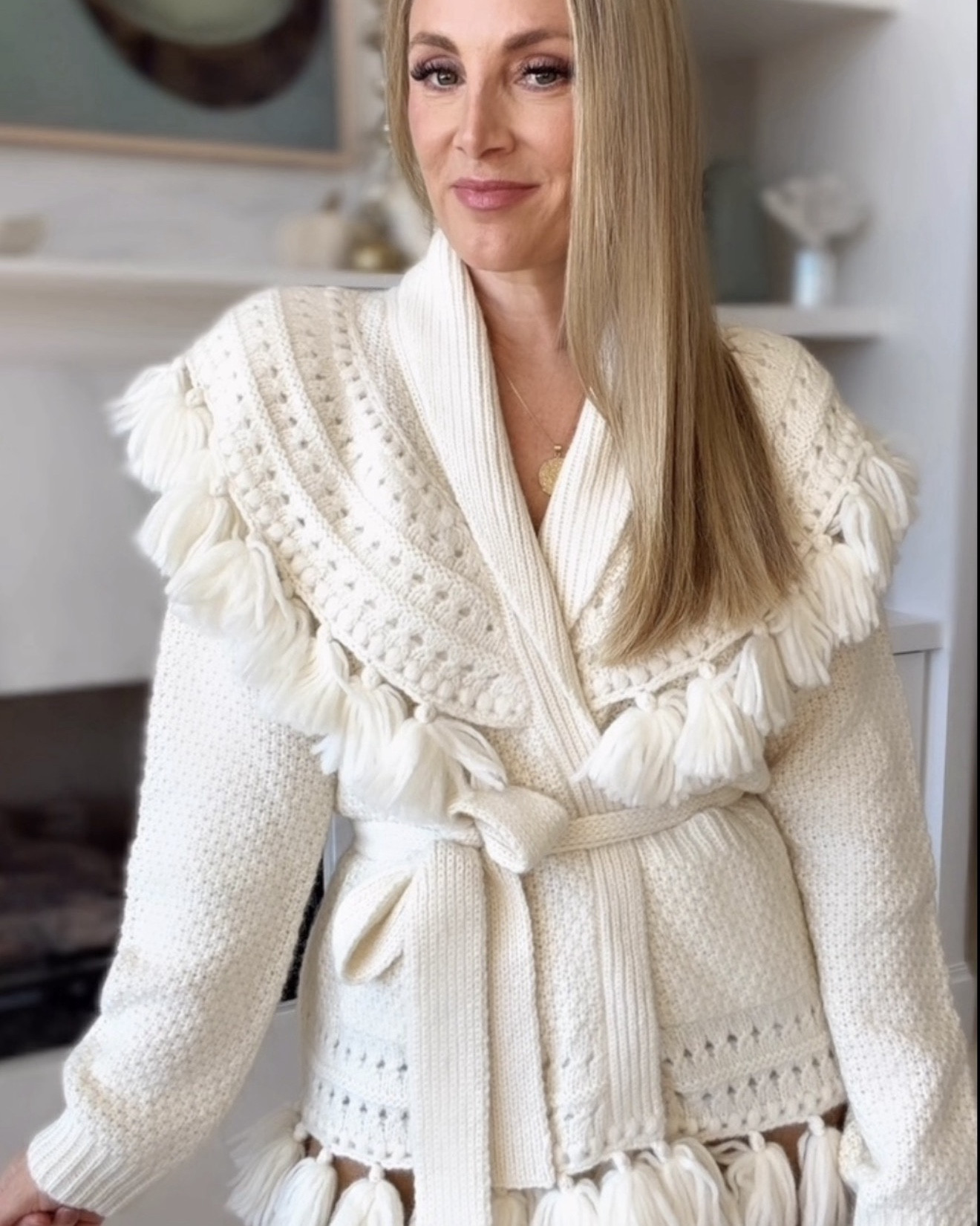 Serving looks featuring fall textures, warm tones, and a little glam @bloomingdales!  These fall styles would be perfect for Thanksgiving Day outfits! 🍁🤎💫 #ad #bloomingdales 




#LTKOver40 #LTKHoliday #LTKSaleAlert