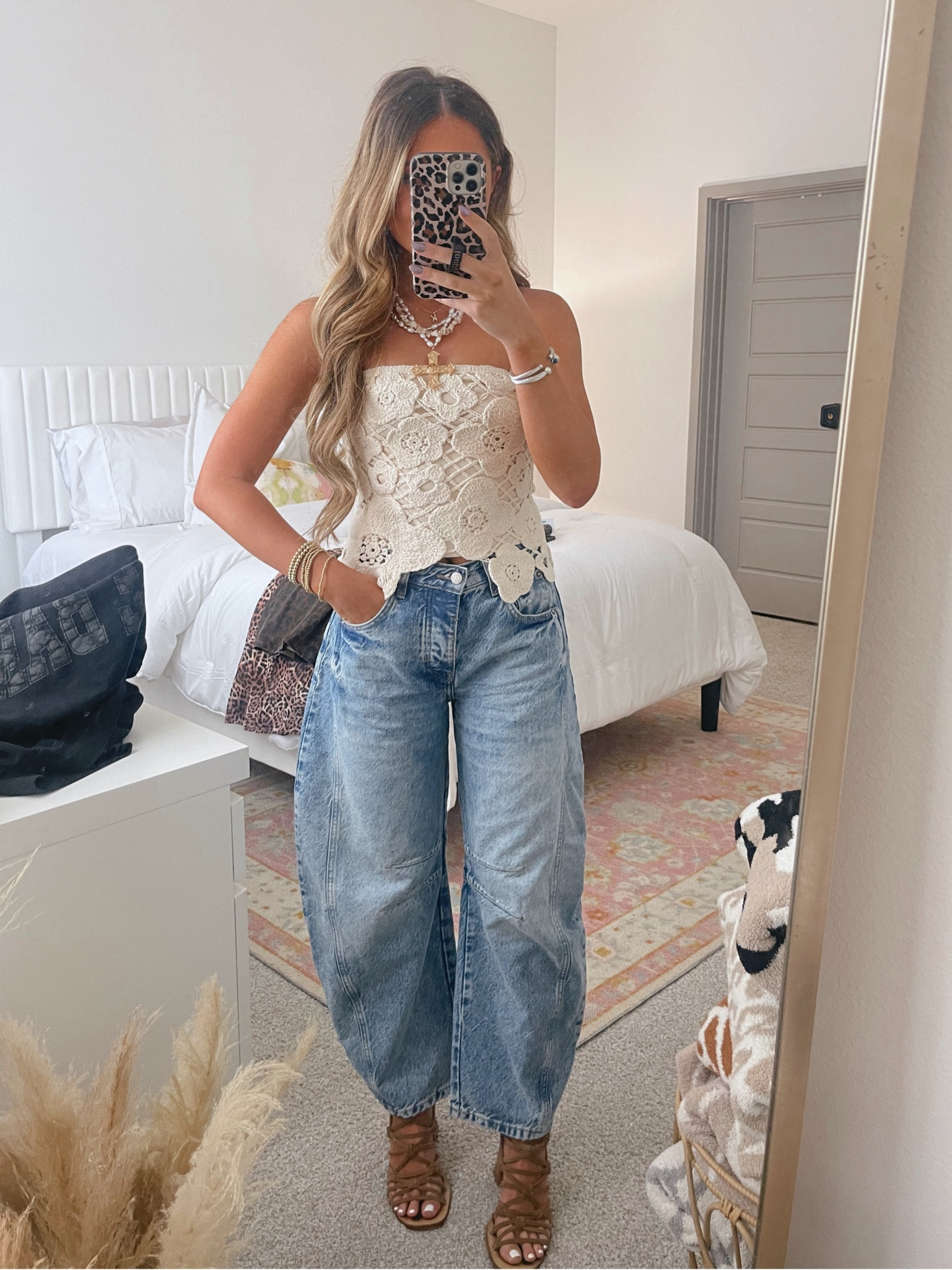 Obsessed with this fit 🍂🤍

#LTKStyleTip #LTKFindsUnder100 #LTKFindsUnder50