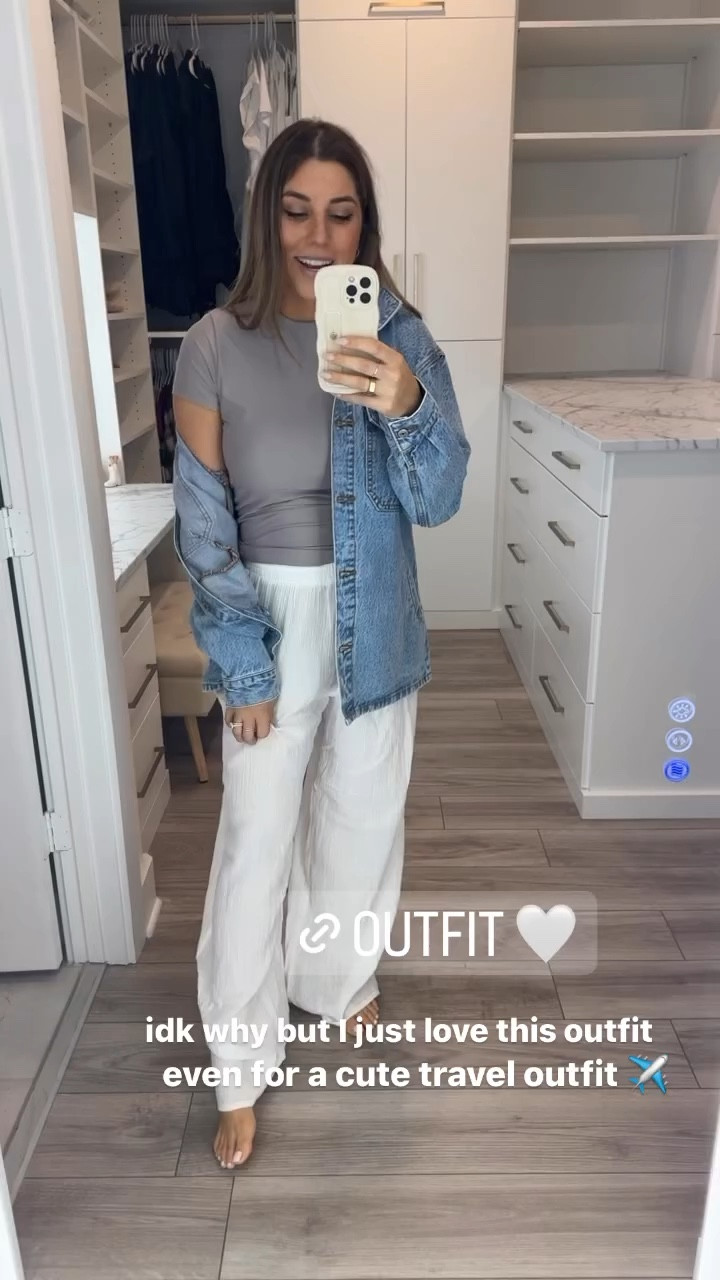 Such a cute travel outfit, aside from the pants being see through 😂

#LTKtravel #LTKstyletip