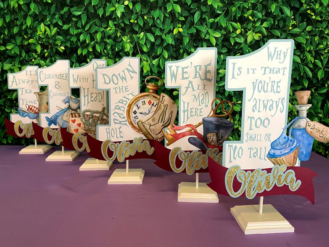 Alice in Onederland Centerpiece, Alice in Wonderland Centerpiece, Onederland Centerpiece, First B... | Etsy (US)