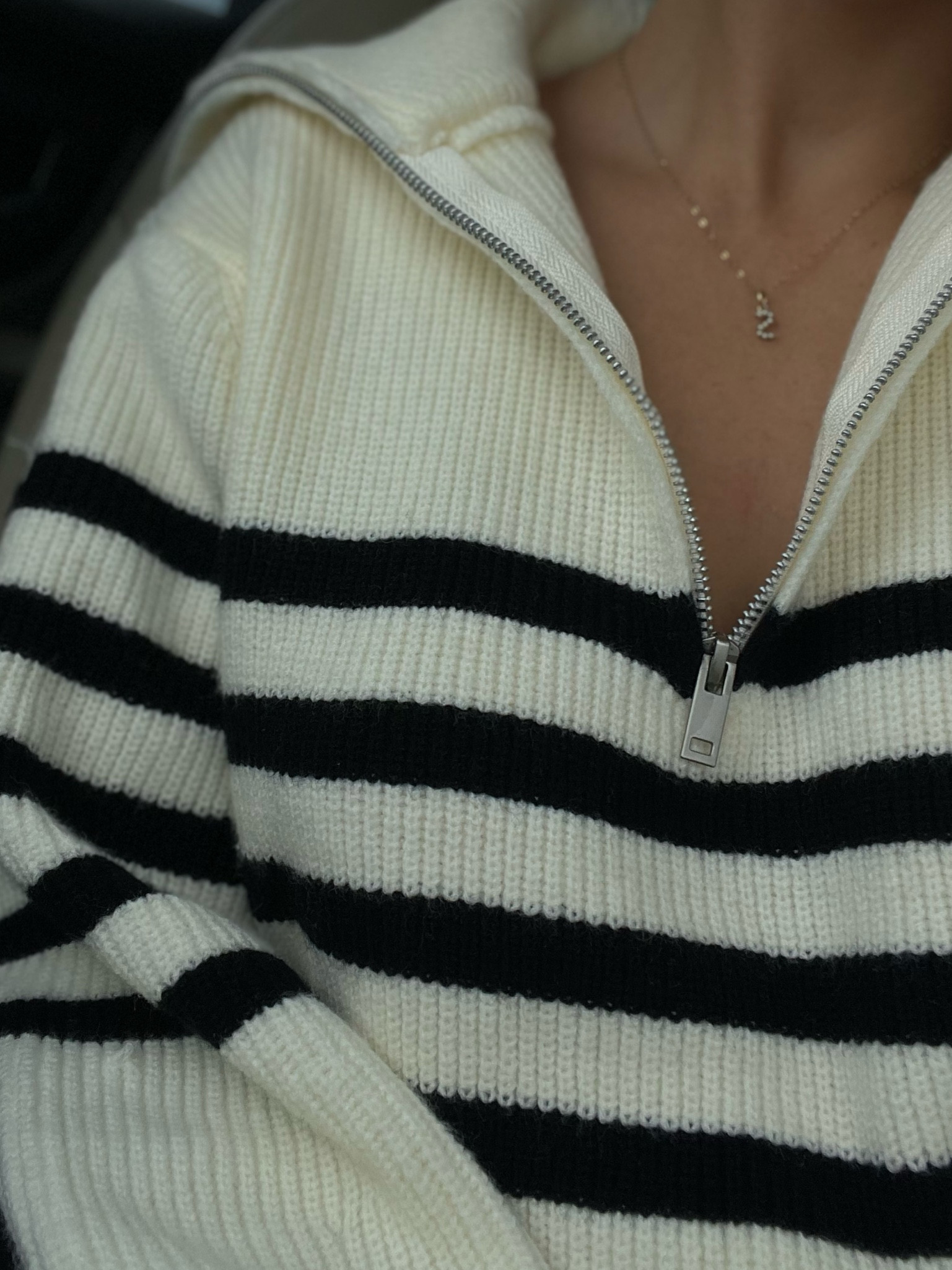 Classic striped sweater and my favorite everyday necklace🫶🏼

#LTKworkwear #LTKfindsunder100 #LTKstyletip