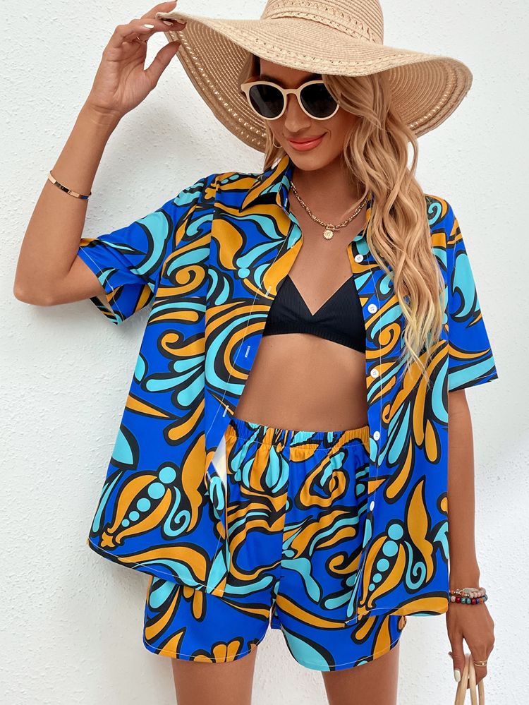 Single Breasted Graphic Print Blouse And Shorts Set | SHEIN