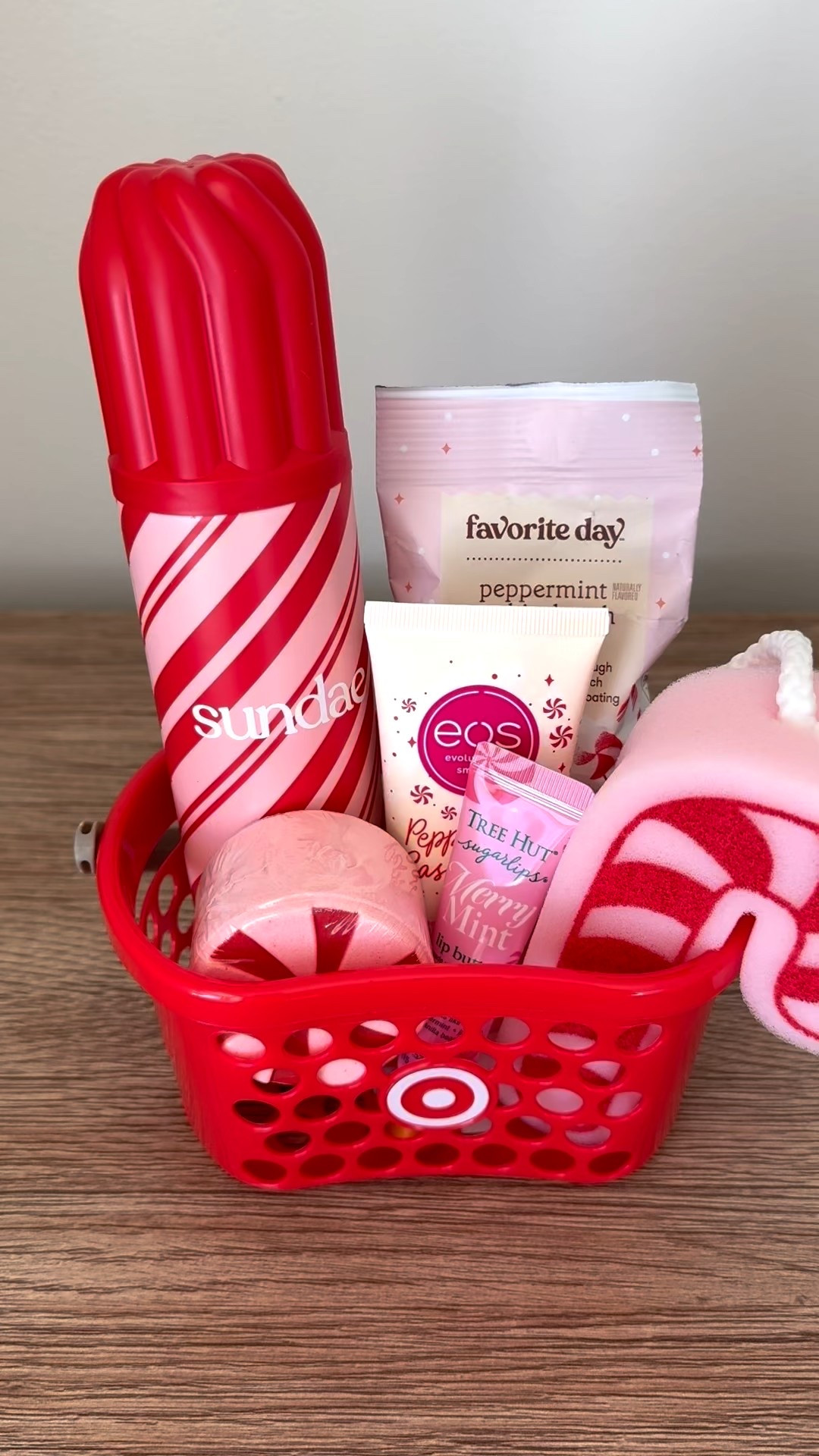 Mini Beauty gift basket for her! Teacher gift, bestie gift, gift for her, co-workers, spa day, easy gift, affordable gift. #giftidea #giftbasket #beauty #giftforher #selfcare 



#LTKGiftGuide #LTKHoliday #LTKFindsUnder50