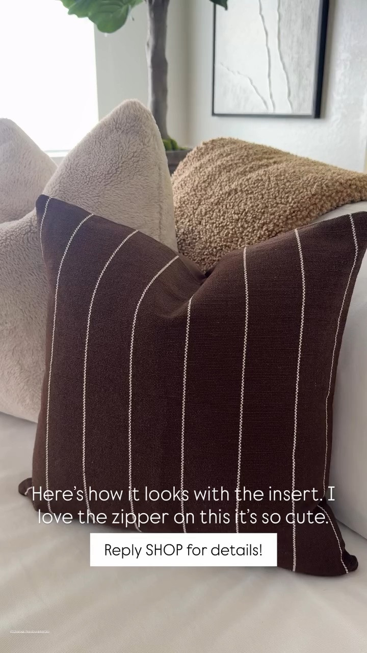 Here’s how it looks with the insert. I love the zipper on this it’s so cute.  Reply SHOP for details! @loloirugs @amberinteriors fall pillows, Amazon home decor

#LTKHome