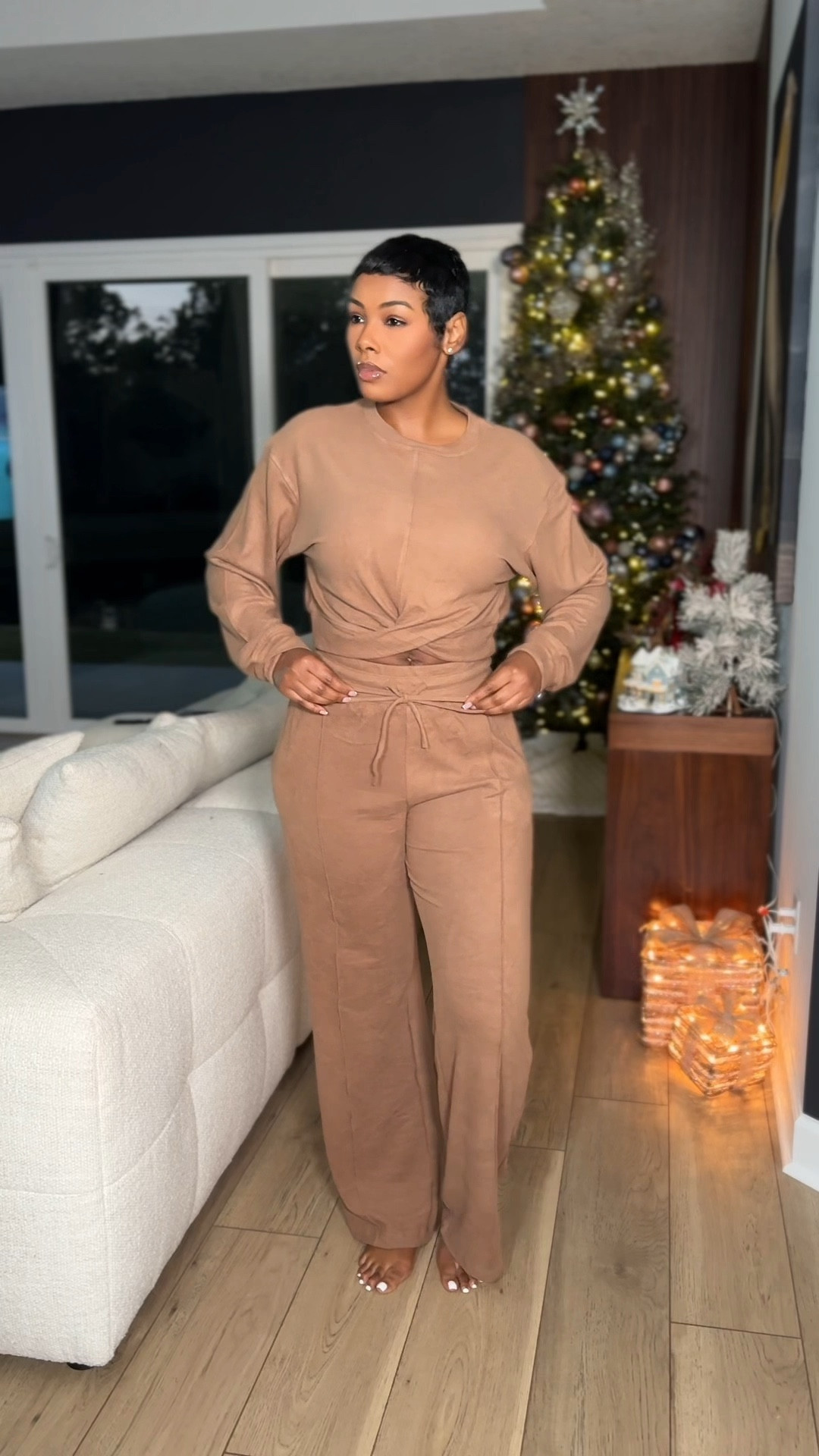 Cute & Cozy finds under $50!

I’m wearing a size medium in everything. 
Height: 5’8

#LTKHoliday #LTKFindsUnder50 #LTKootd