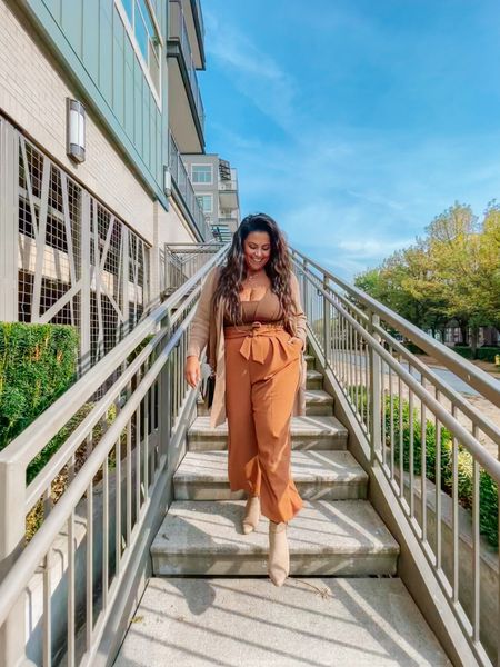 Fall neutral fit. It’s easy to put together looks when you streamline your closet. Enjoying the sunshine in Seattle while it lasts! 

#LTKunder100 #LTKcurves #LTKstyletip
