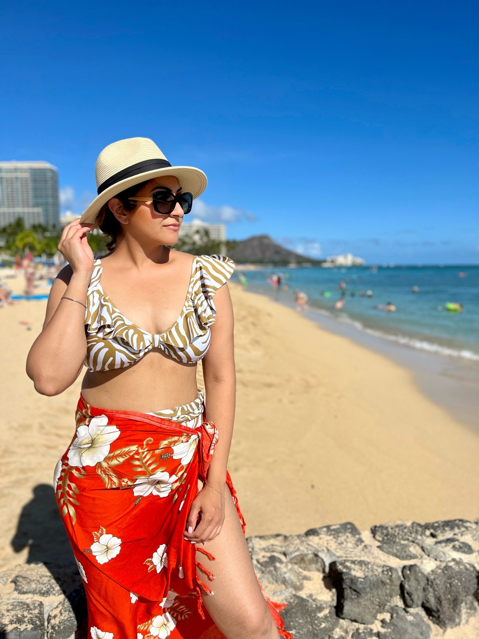 the most figure flattering swimsuits if you are self conscious and want to hide your tummy. 

#swimsuit #swimwear #tummyflatteningswim #swim #cuteswimsuits #beachvacation # vacation #pool

#LTKSummerEdit