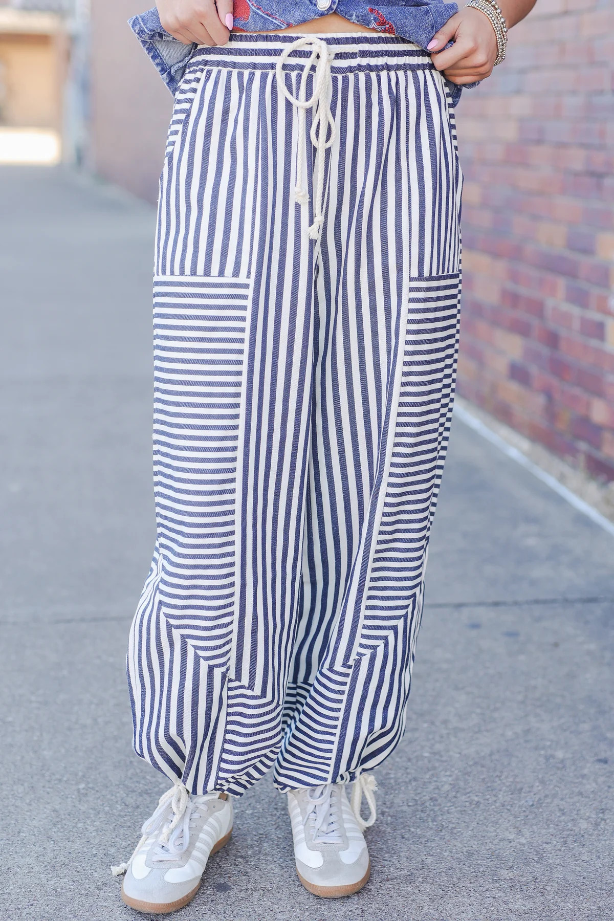 Firecracker Stripe Pant - Navy | Southern House Boutique