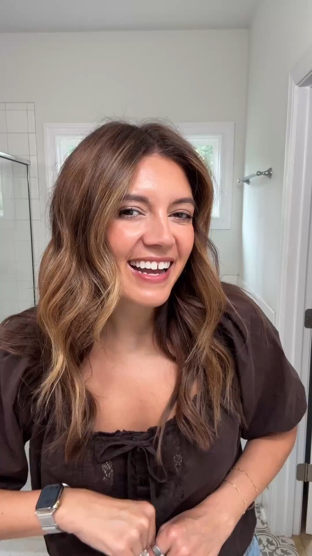 Hair tutorial for loose waves!! I use the 1.25”!

#LTKBeauty #LTKOver40