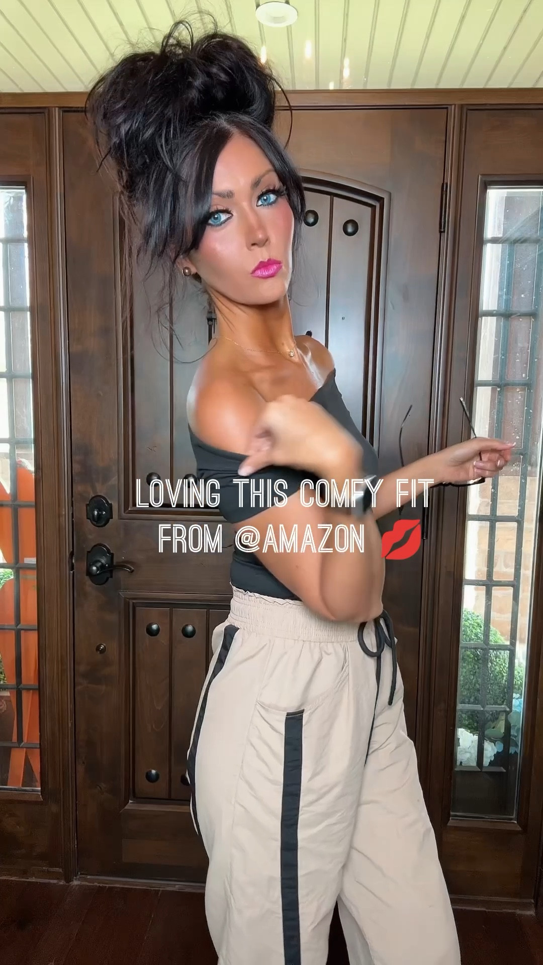 Loving this Amazon Comfy Fit and what I wore today as a SAHM/Creator💋✔️

Amazon Outfit// Comfy Outfit// Cute & Comfy Fit// Cropped Track Pants// Baggy Wide leg pants 

#LTKdayinmylife #LTKootd #LTKOver40