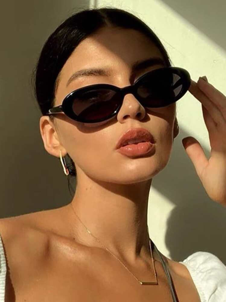 1 pièce Lunettes de mode femme petite monture unique avec design texturé. Accessoires de plage ... | SHEIN