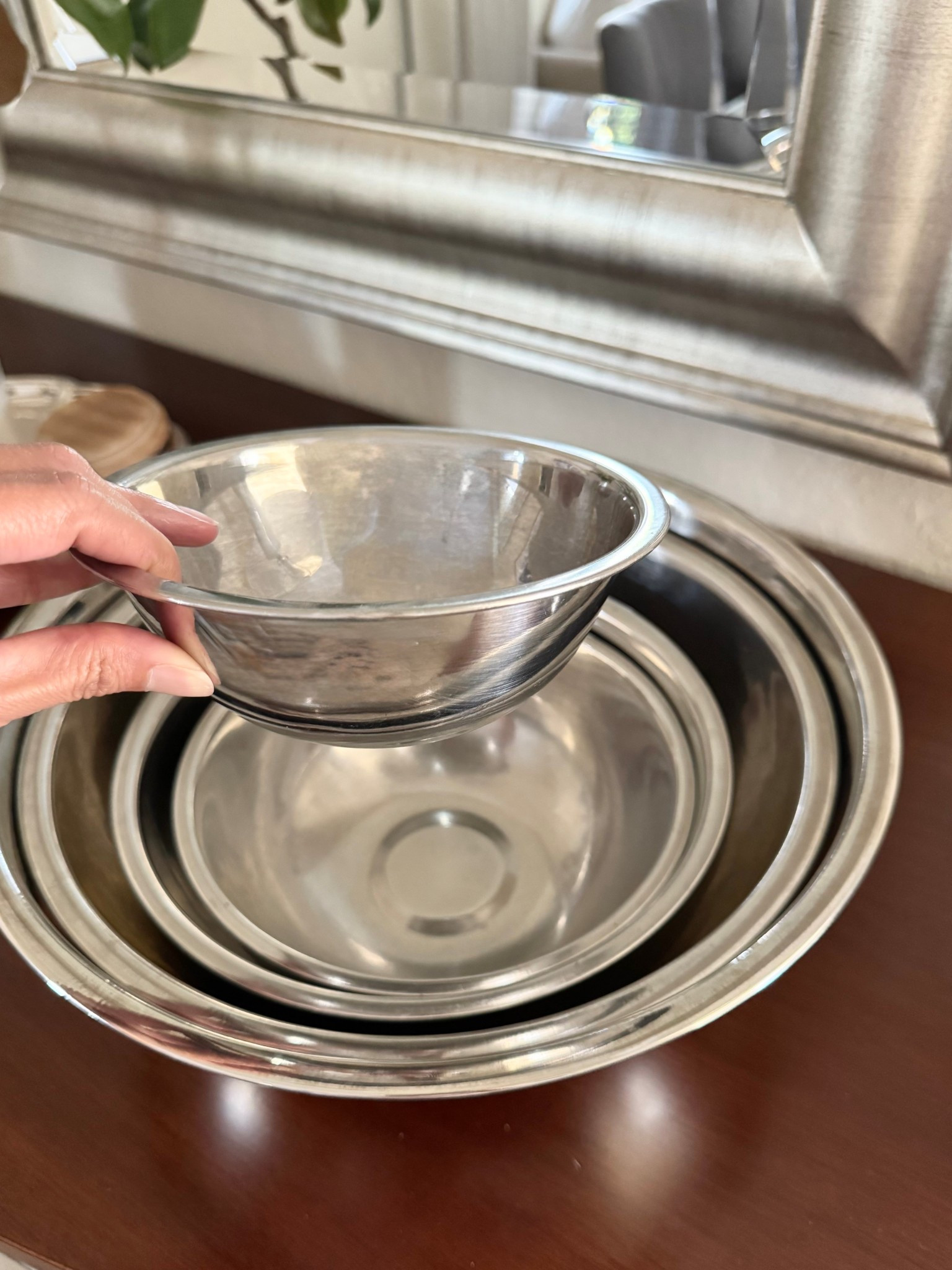Stainless Steel Mixing Bowls! These bowls are heavy duty & easy to clean. Perfect for meal prep. We've had them for several years! 

Kitchen Essentials | Fall Baking Essentials | Holiday Baking Essentials | Kitchen Favorites | Amazon Home #amazonfinds

#LTKFindsUnder50 #LTKfoodie #LTKHome