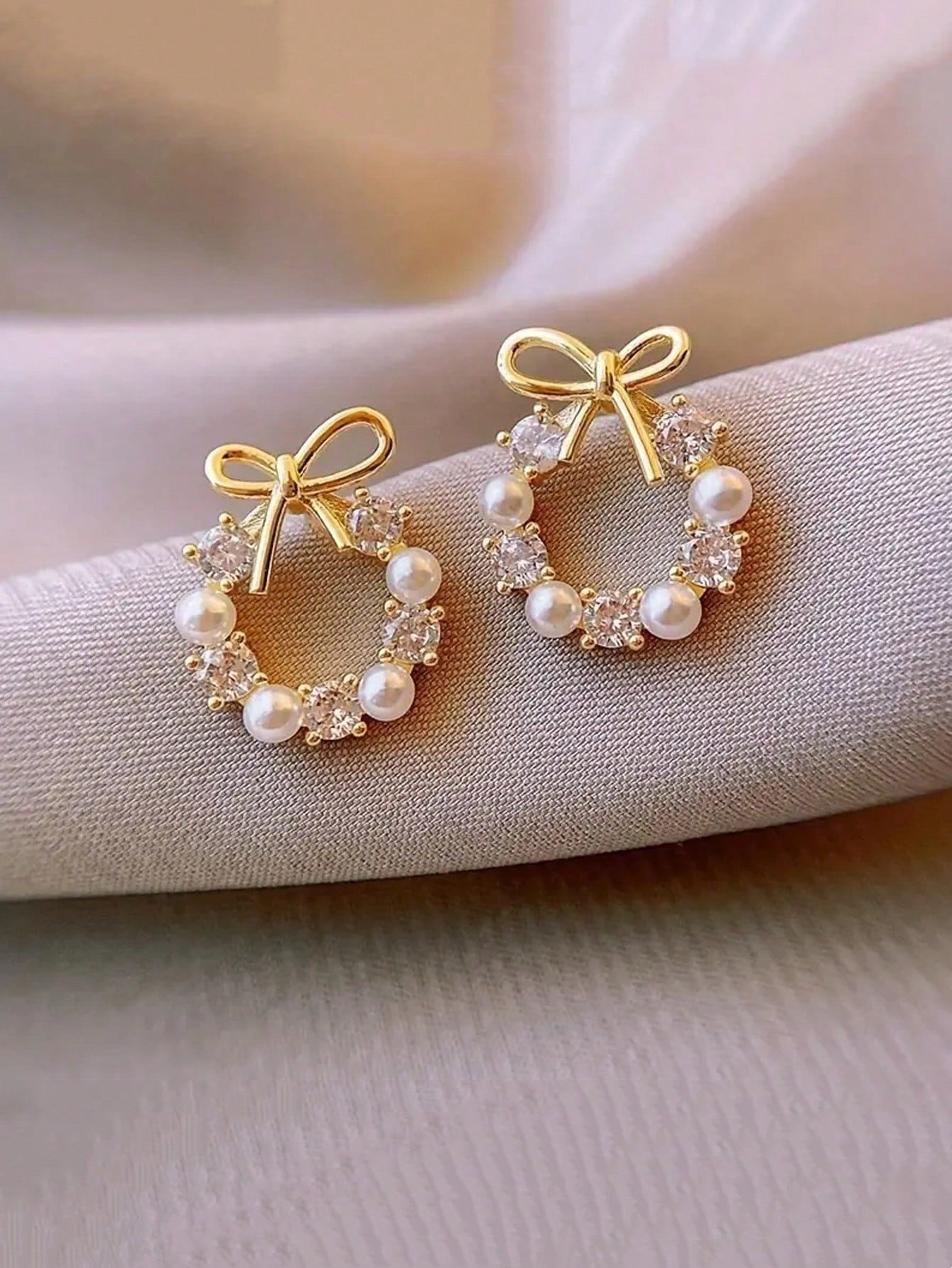 1 Pair Faux Zirconia & Pearl Flower Earrings, Ideal As Christmas Gift | SHEIN