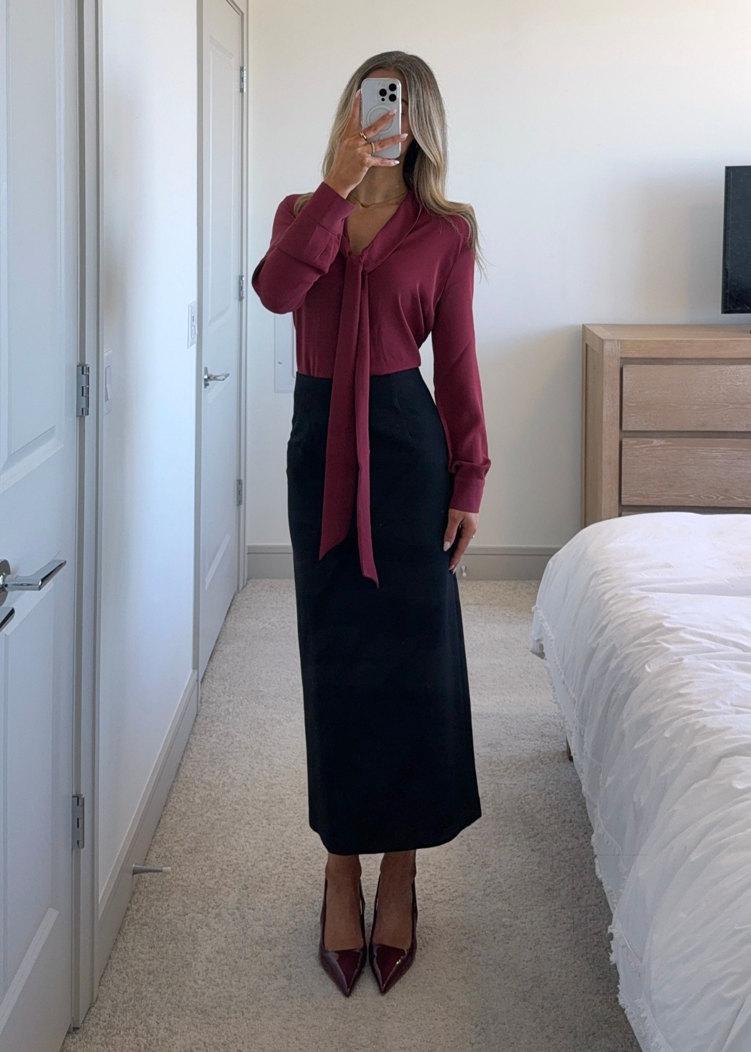 such a stunning blouse @aritzia #aritziapartner

#LTKWorkwear #LTKootd