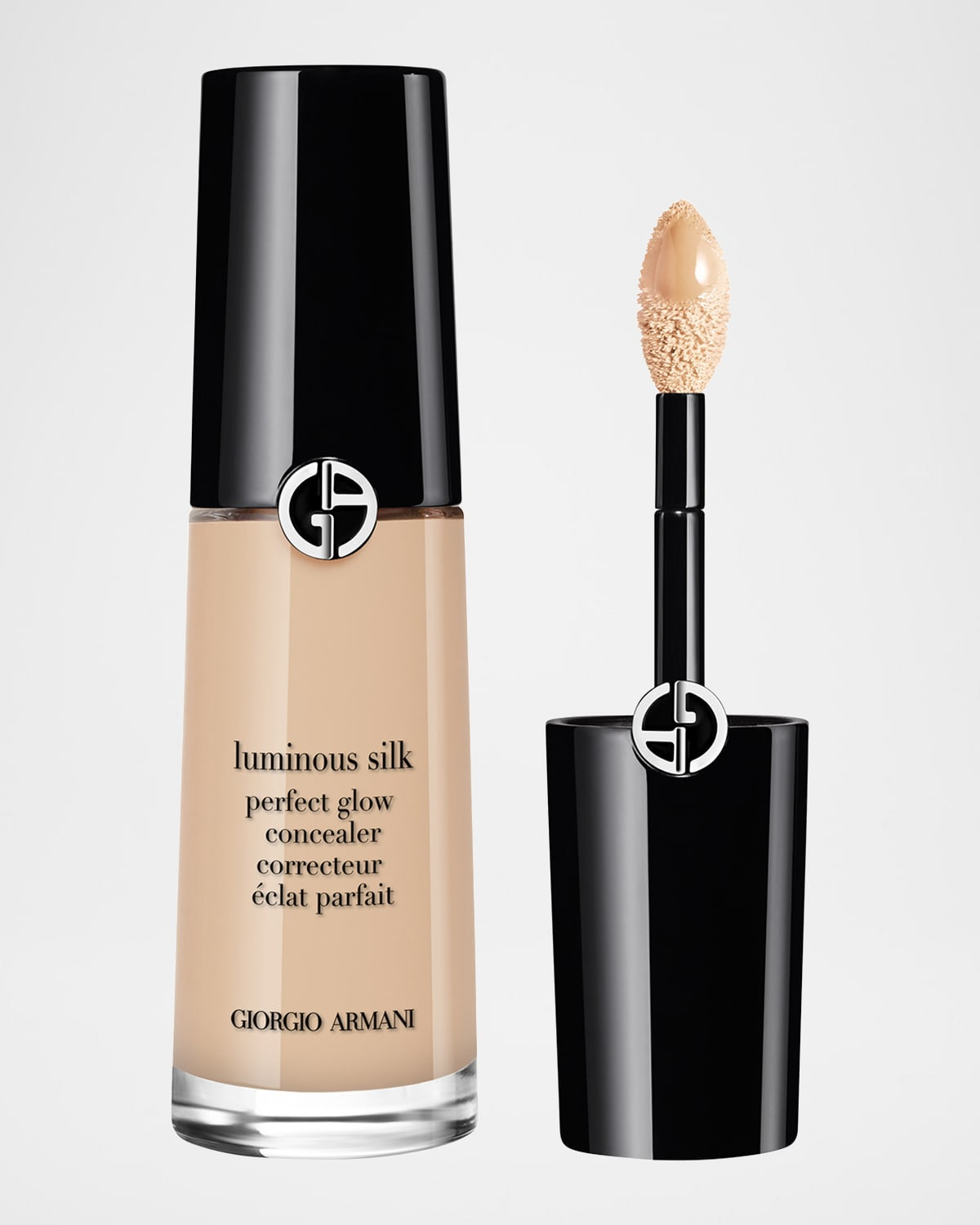 LUMINOUS SILK CONCEALER | Neiman Marcus