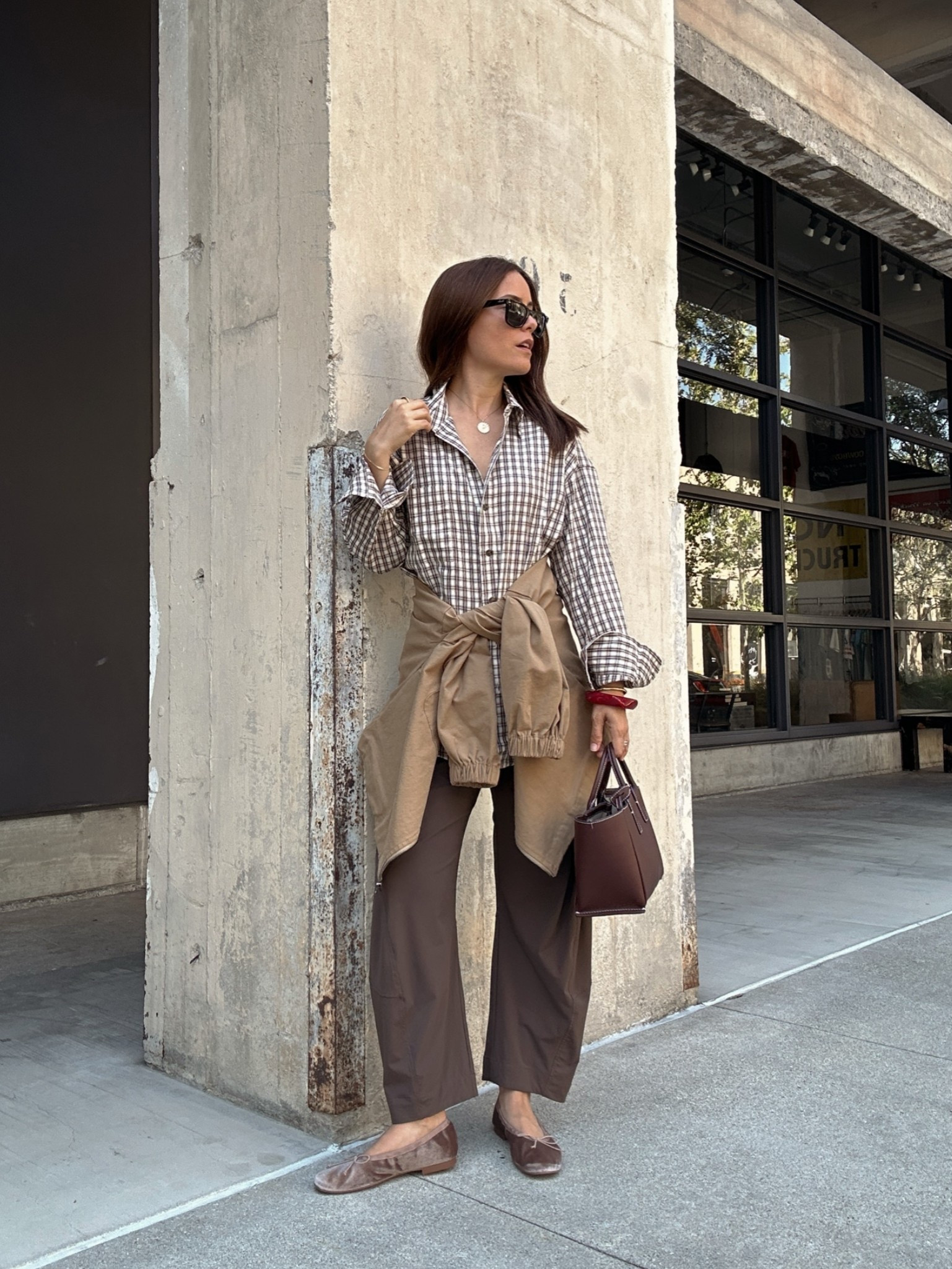 Chic comfy fall outfit 🤎

#LTKNYFW #LTKSeasonal #LTKdayinmylife