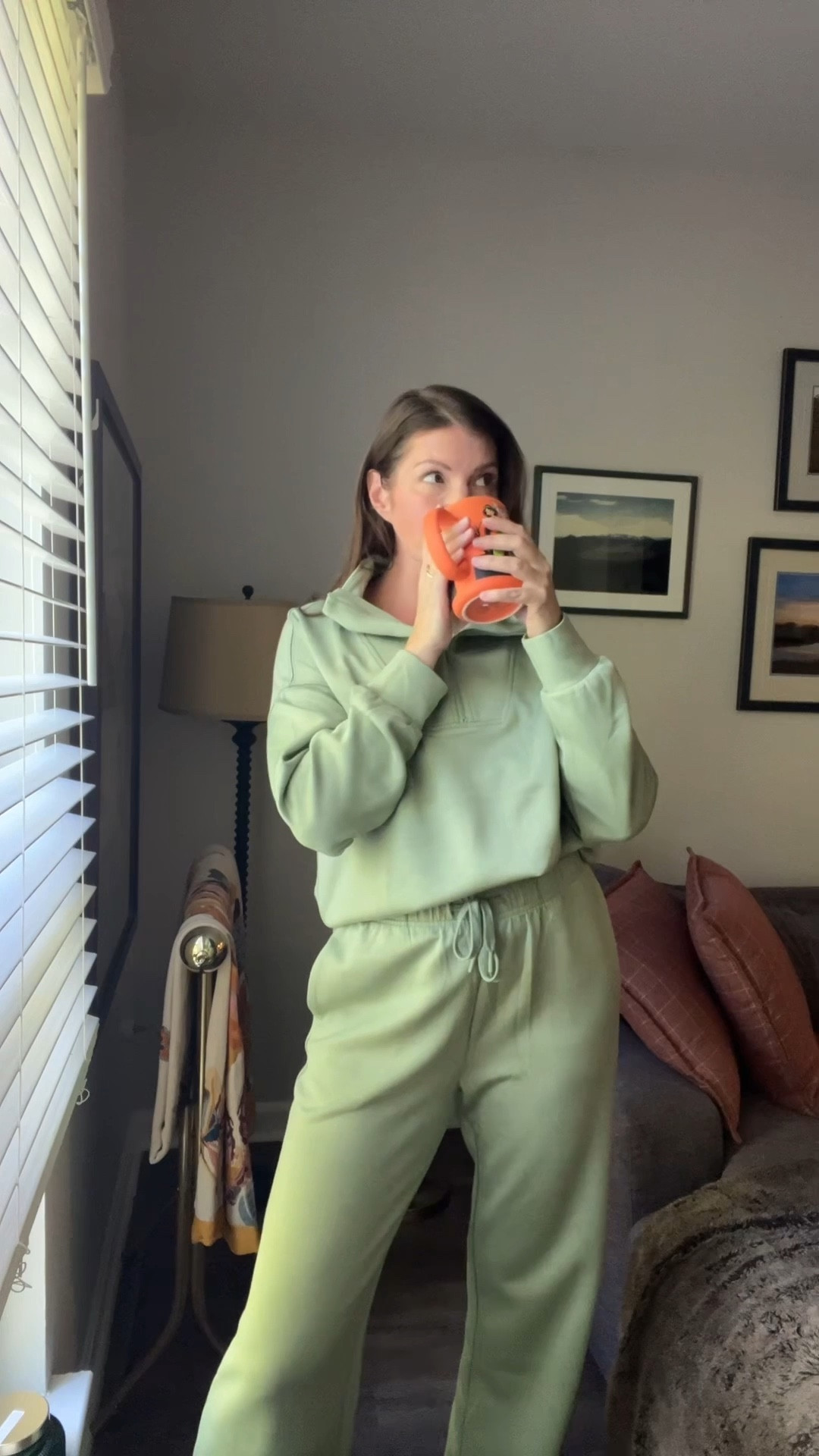 Cozy two piece set for fall from Amazon. Everyday outfit. Mom outfit. SAHM outfit. 