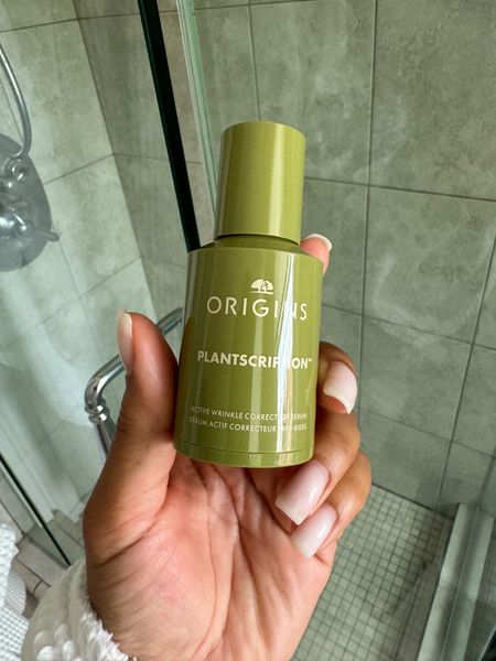 Say goodbye to stubborn wrinkles with Origins Plantscription Active Wrinkle Correction Serum! 🌿✨ Formulated with potent Retinoid and youth-boosting Anogeissus, this gentle serum is a game-changer for all skin types. 💫 #Origins #WrinkleCorrection

#LTKbeauty #LTKfindsunder100 #LTKGiftGuide