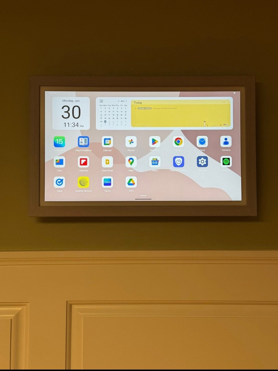 My digital calendar is 24% off right now for Amazon Prime Day! This has been a lifesaver for staying organized!

#LTKSaleAlert #LTKHome #LTKFamily