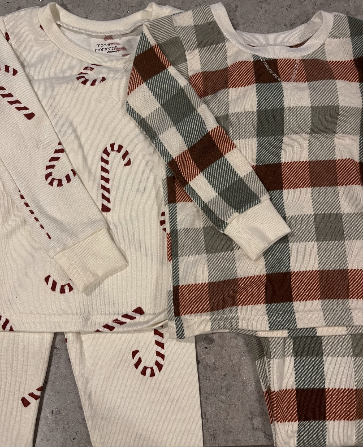 Christmas Jammies!!! $12 from Walmart! So soft!!! 🎄🎅🏼🥹

#LTKHoliday #LTKKids #LTKSeasonal