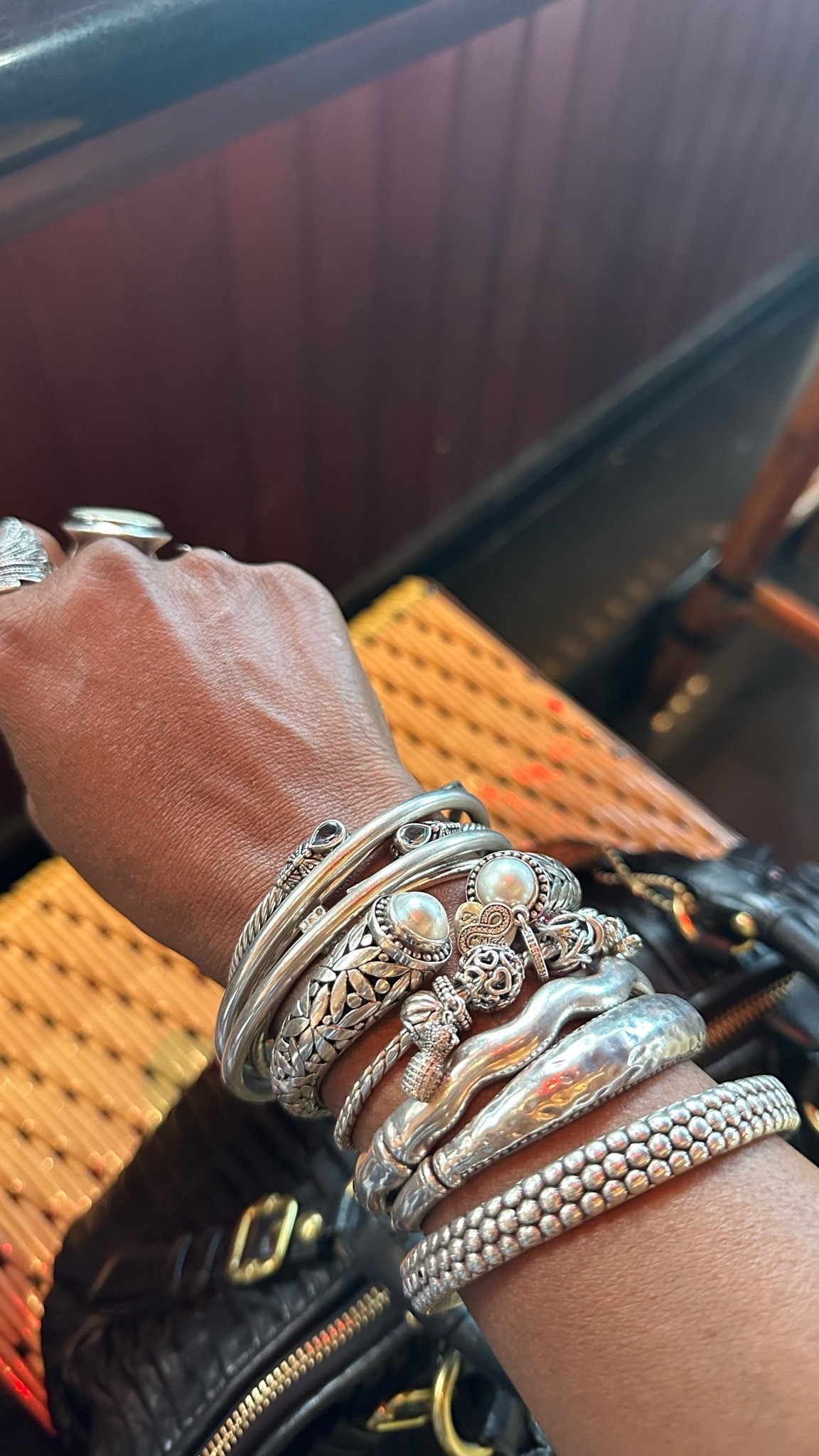 Silver accessories

#LTKgrwm #LTKootd #LTKmomlife