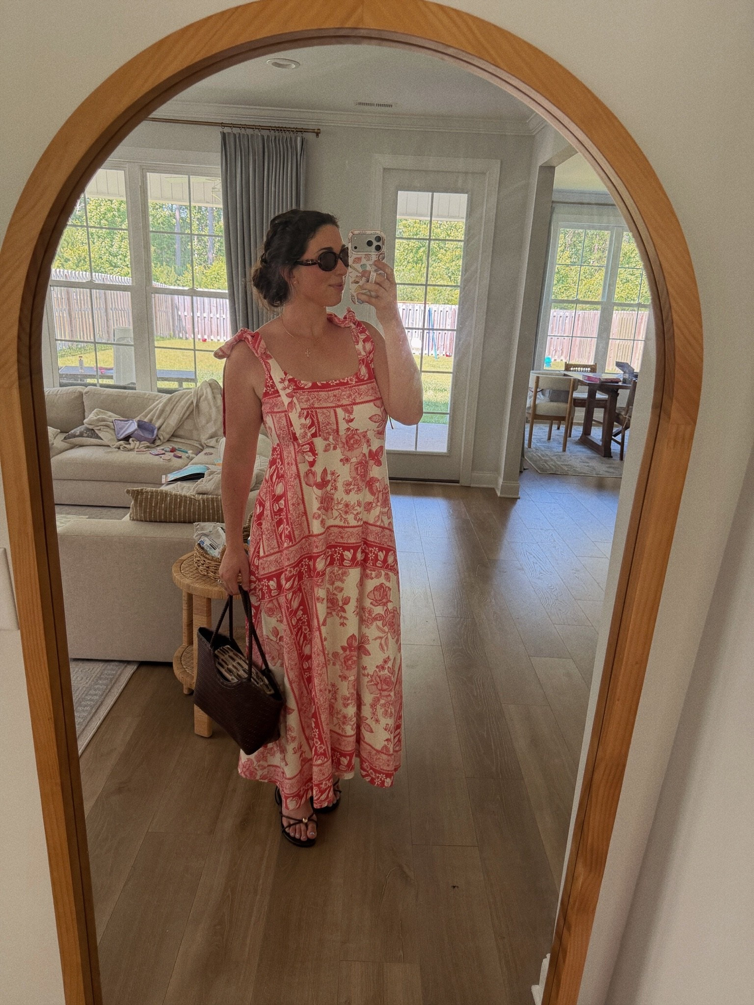 Discount for dress: jennifer20
