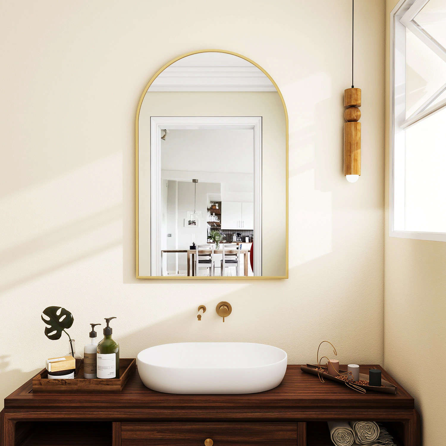 BEAUTYPEAK 20-in W x 29-in H Arch Gold Framed Wall Mirror | YH2029G | Lowe's