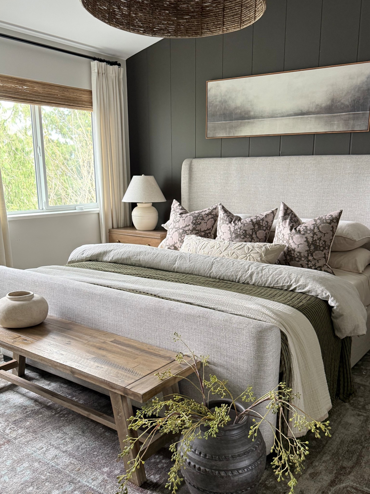 Spring bedroom
Olive green and ivory combo..perfection! 
