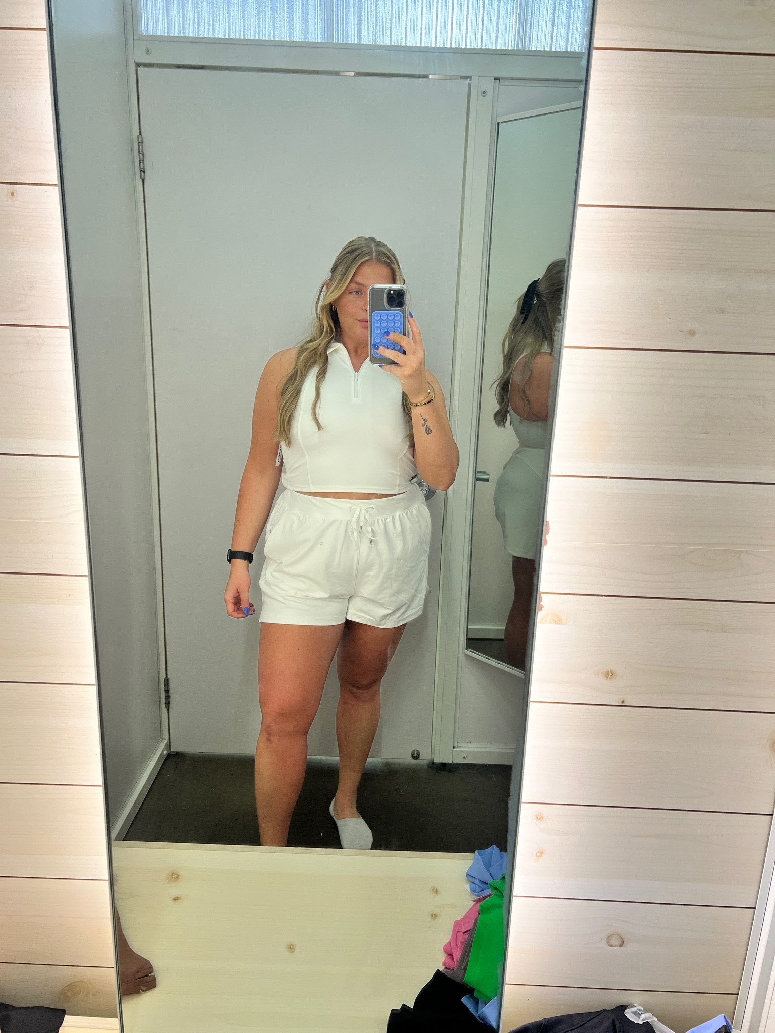 Old Navy Workout Outfit! I am wearing and XL in the top and bottoms

#LTKActive #LTKmidsize #LTKfitness