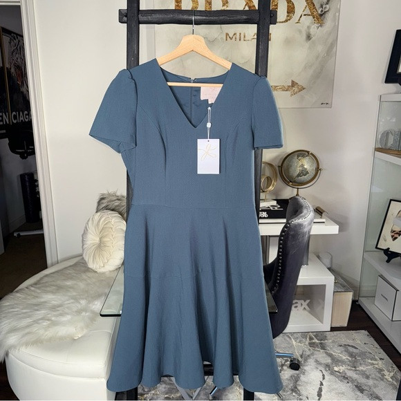 Gal Meets Glam Kate Dress Navy Blue Fit & Flare V-Neck Pockets Women's Size 6 | Poshmark